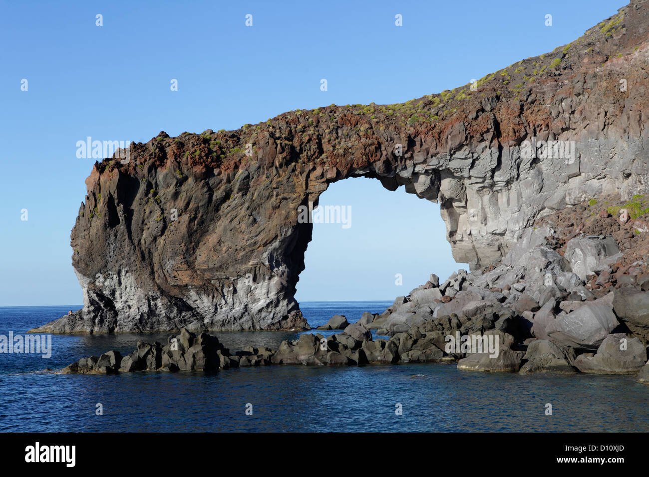 Punta Perciato a Isola di Salina, Isole Eolie, in Sicilia, Italia Foto Stock