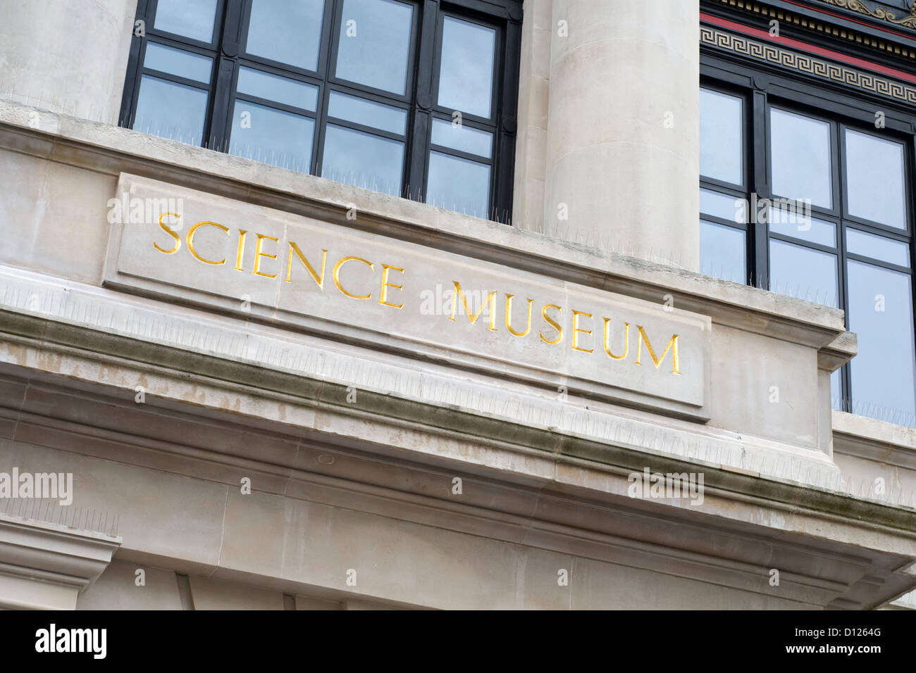 Esterno del Museo della Scienza di South Kensington, London, England, Regno Unito Foto Stock