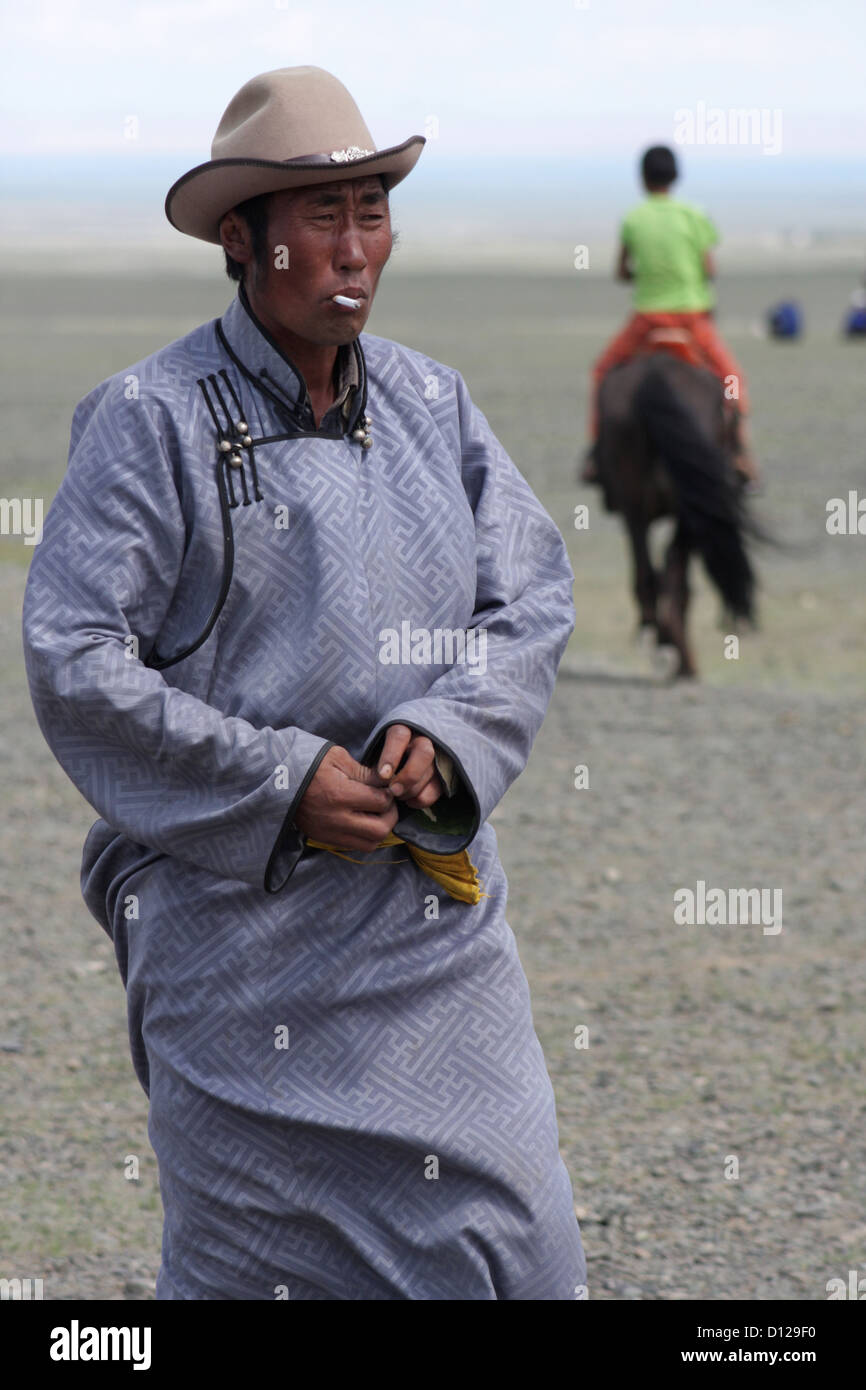 Padre e figlio, festival Naadam corse di cavalli, Chandmani Foto Stock