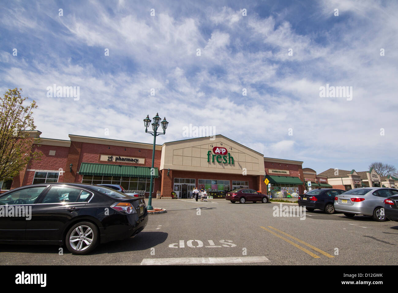 A&P negozio di fronte e parcheggio, Allendale, New Jersey Foto Stock