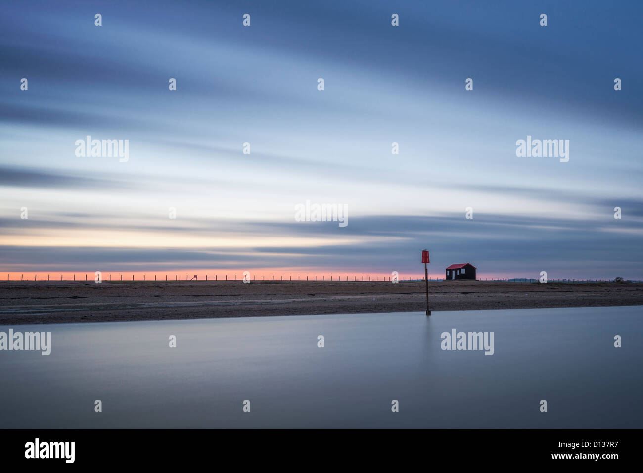 Una lunga esposizione di segala Harbour, fotografati da Camber Sands. Foto Stock