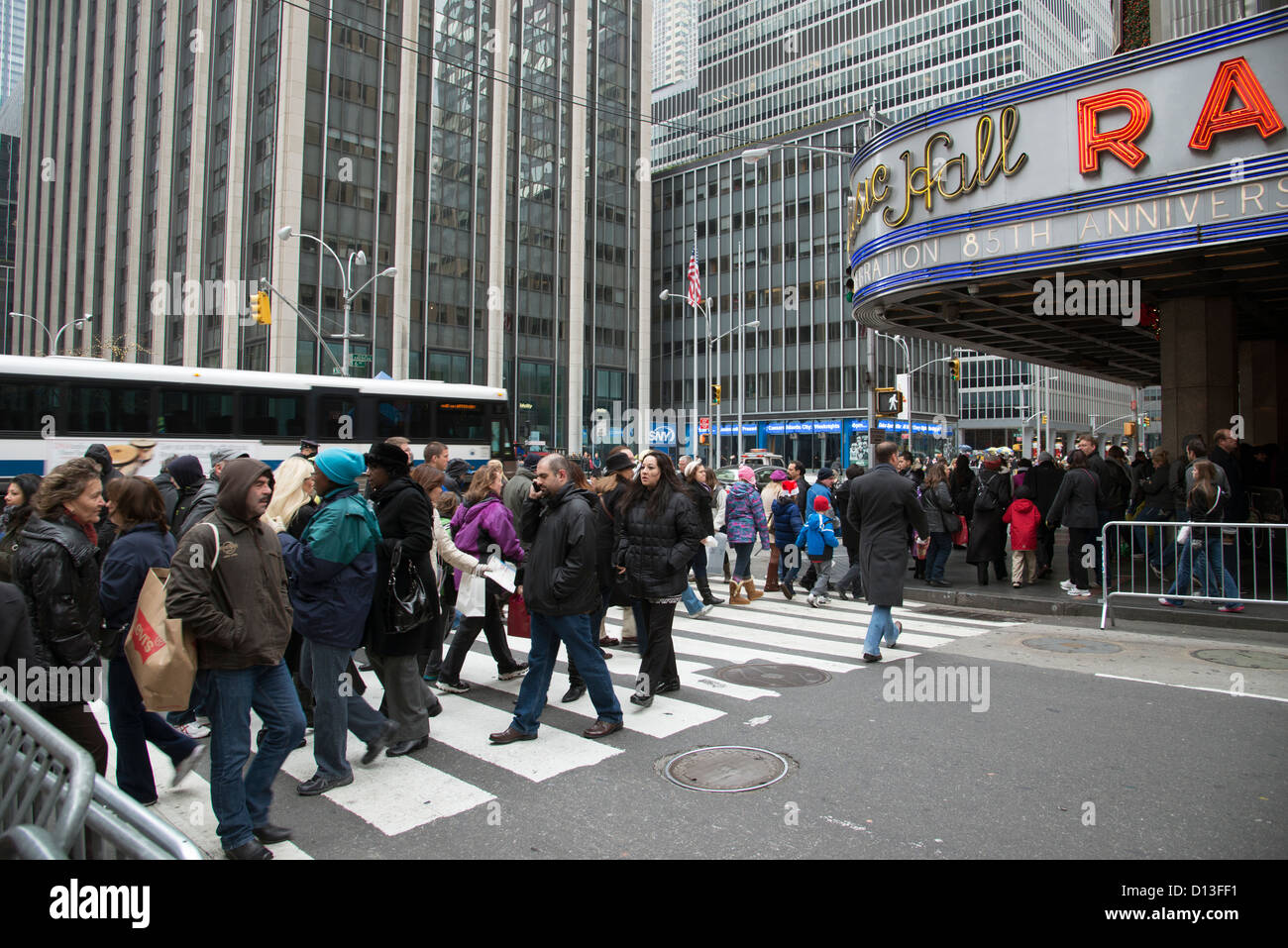 Music Hall Radio City sulla Avenue of the Americas Manhattan New York STATI UNITI D'AMERICA Foto Stock