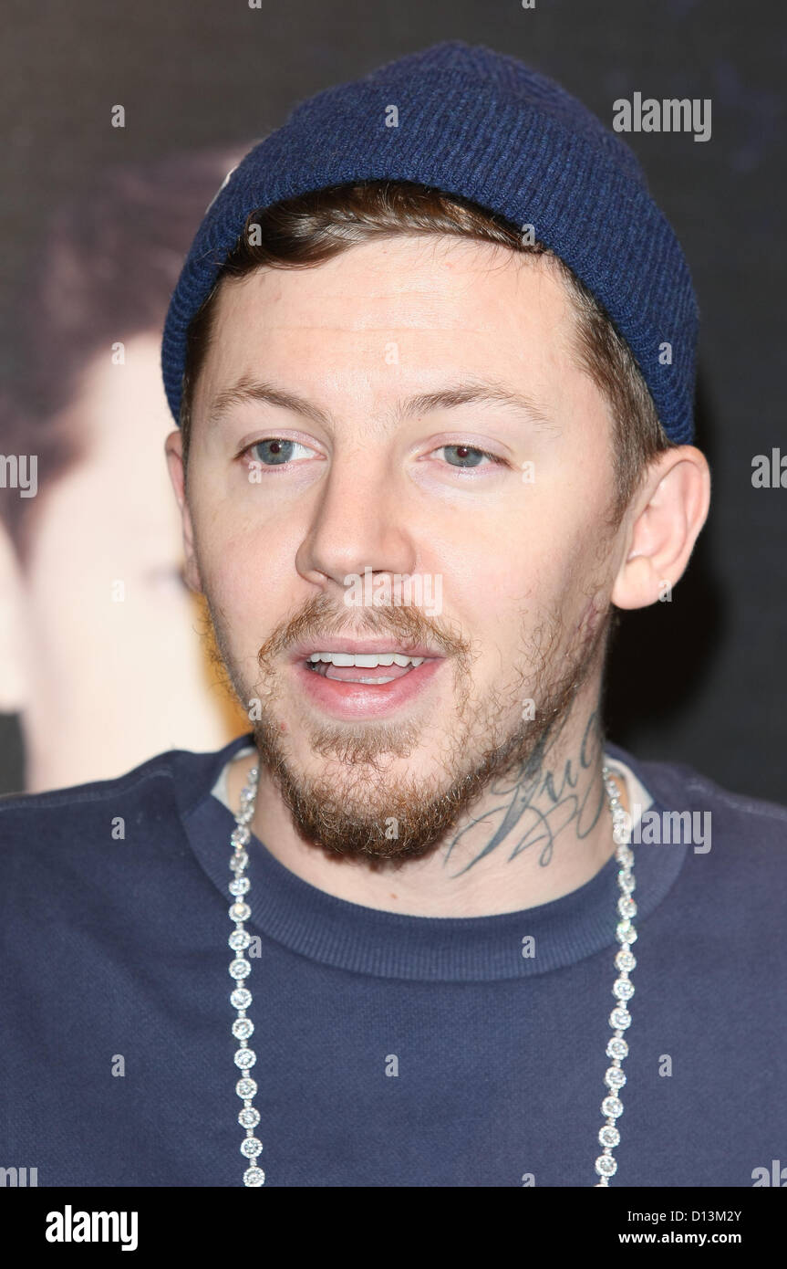 Il professor GREEN PROFESSOR X VERDE collezione Puma. La firma di Londra Inghilterra Regno Unito 06 Dicembre 2012 Foto Stock