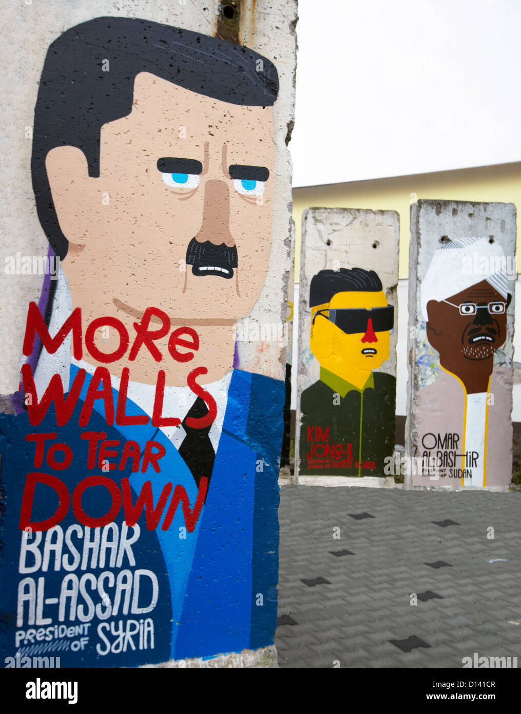 Bashar Al-Assad graffiti sul muro di Berlino Berlino Germania Foto Stock