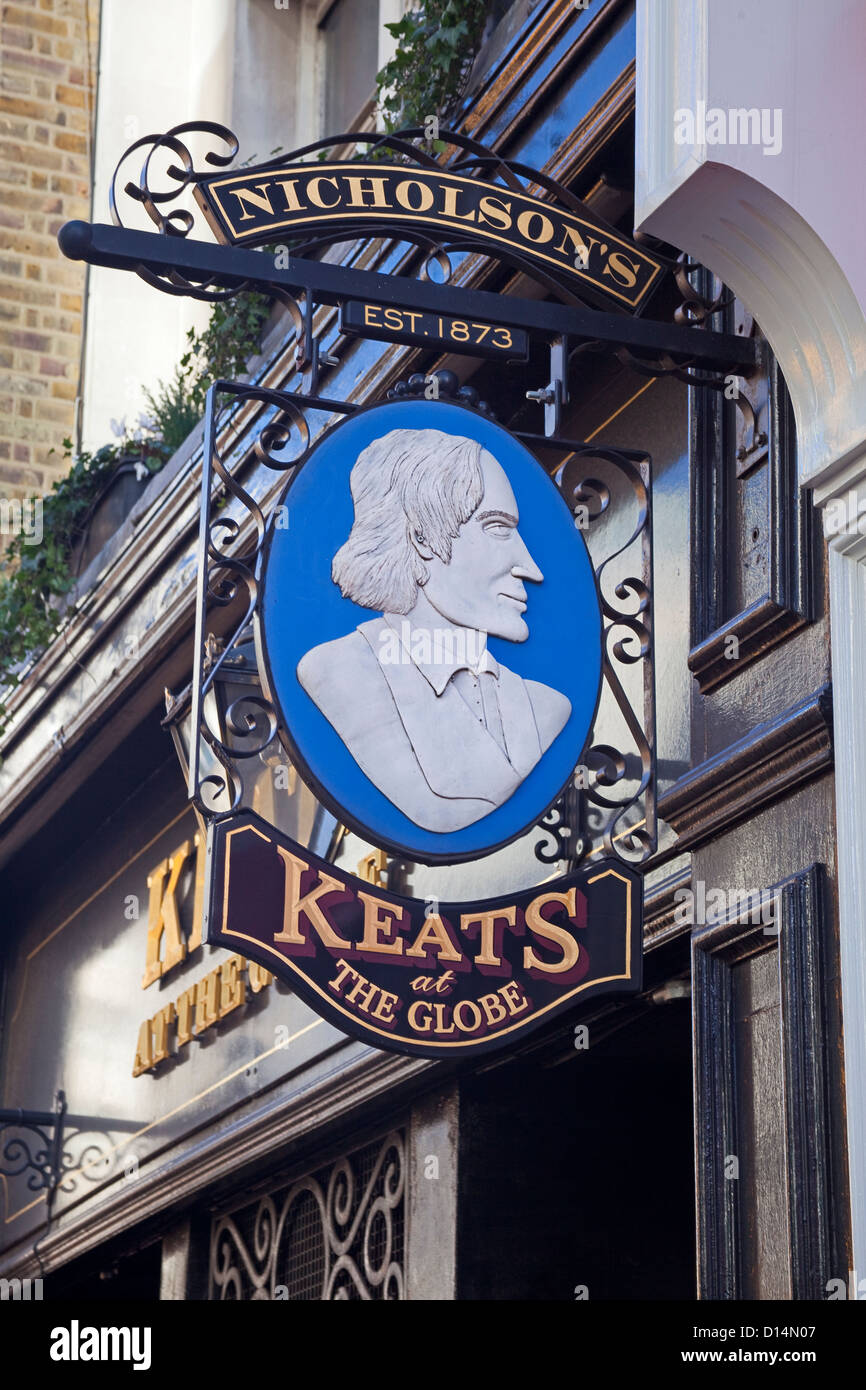 Città di Londra, Moorgate Il Keats al Globe public house Foto Stock