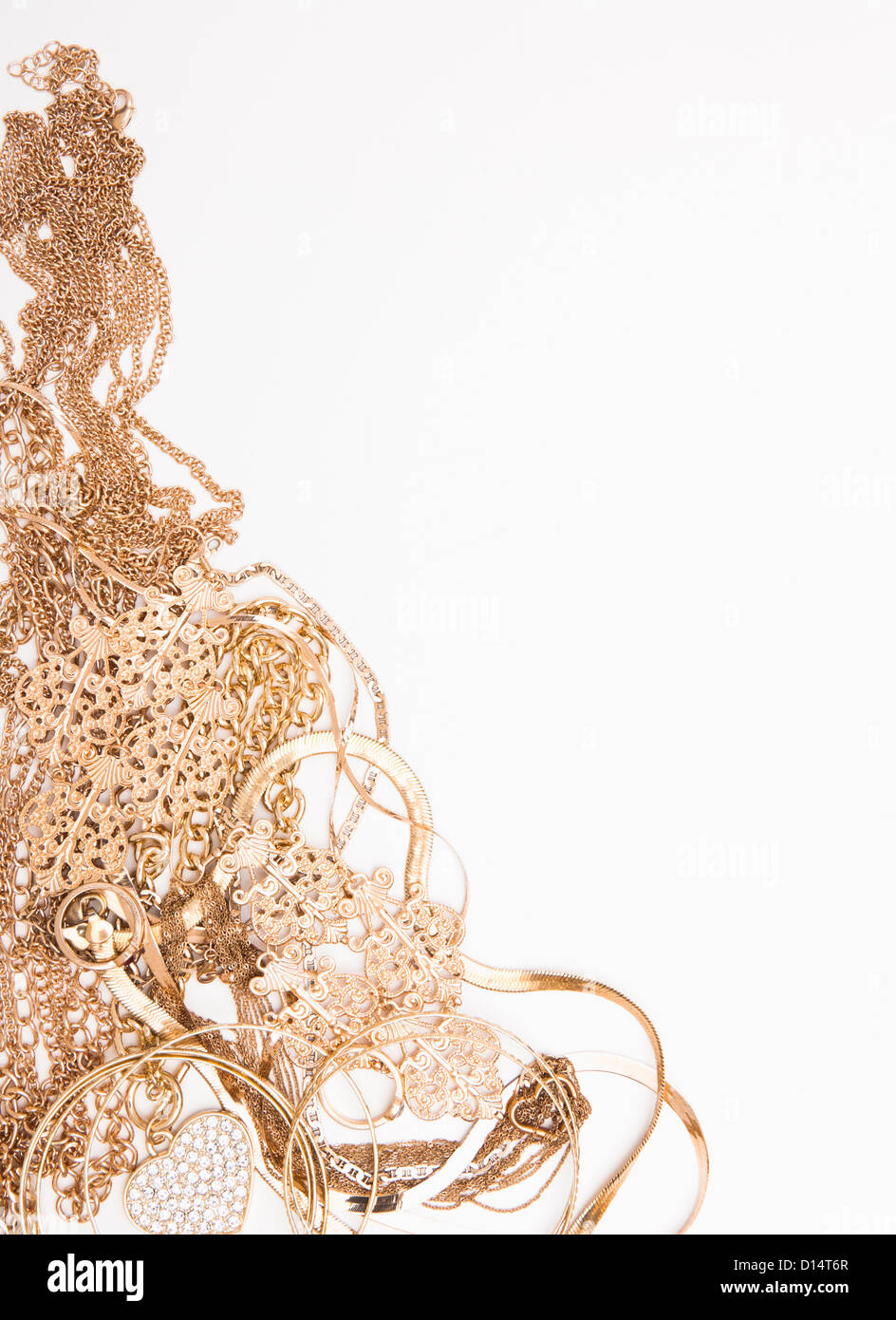 Studio shot di gioielleria in oro Foto Stock