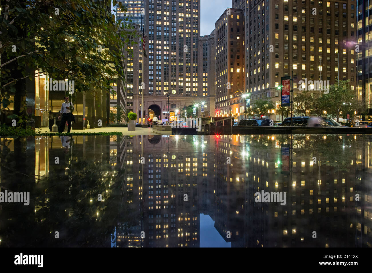 Park Avenue, Met Life Building, la riflessione, la città di New York Foto Stock