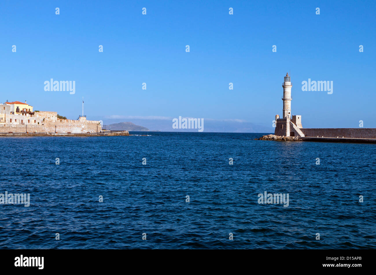 Hania city e il vecchio porto veneziano a Creta in Grecia Foto Stock