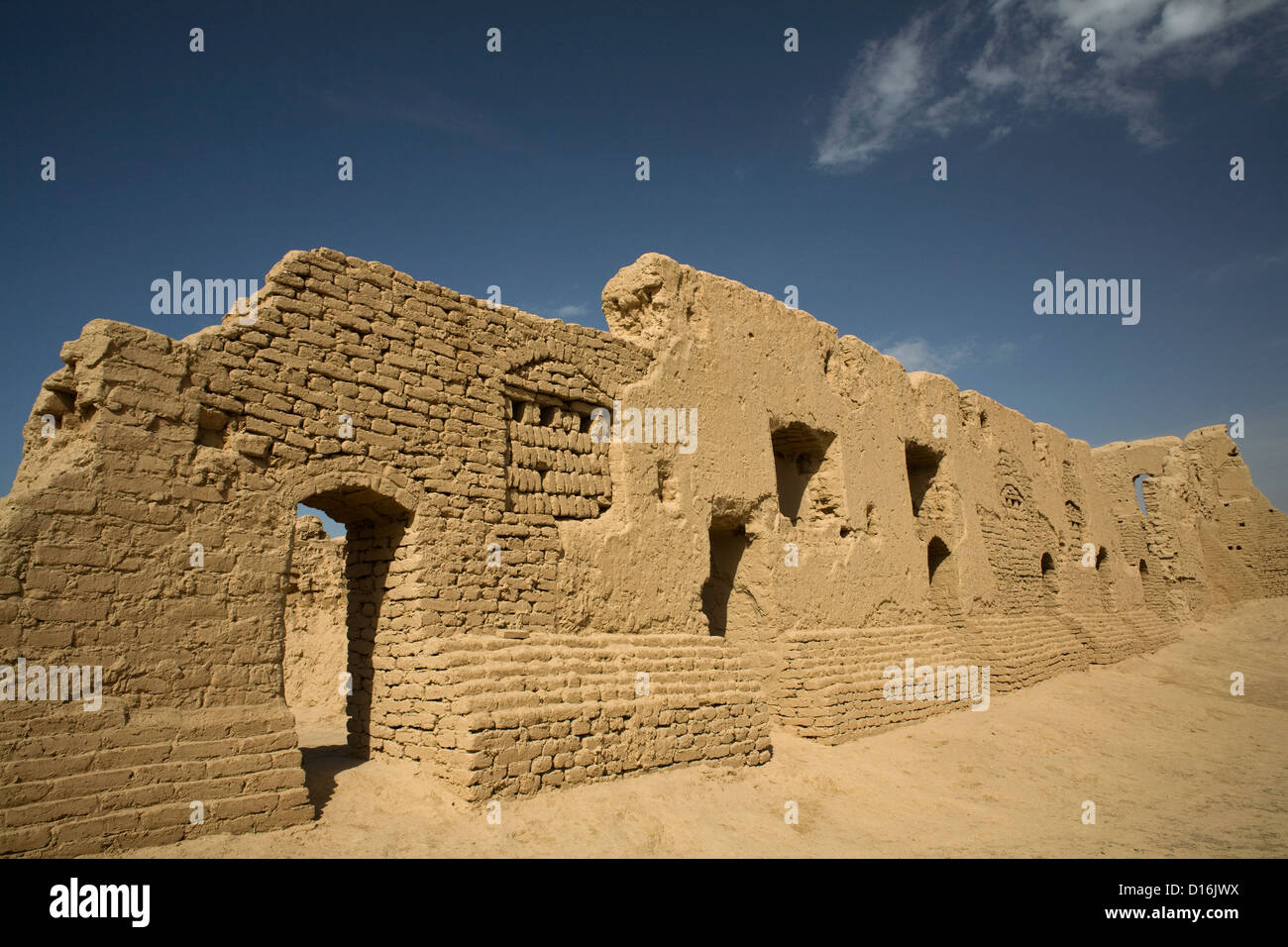 Le rovine di antiche città Gaochang vicino a Turfan lungo la Silkroad, Uyghur Regione autonoma, provincia dello Xinjiang, Cina Foto Stock