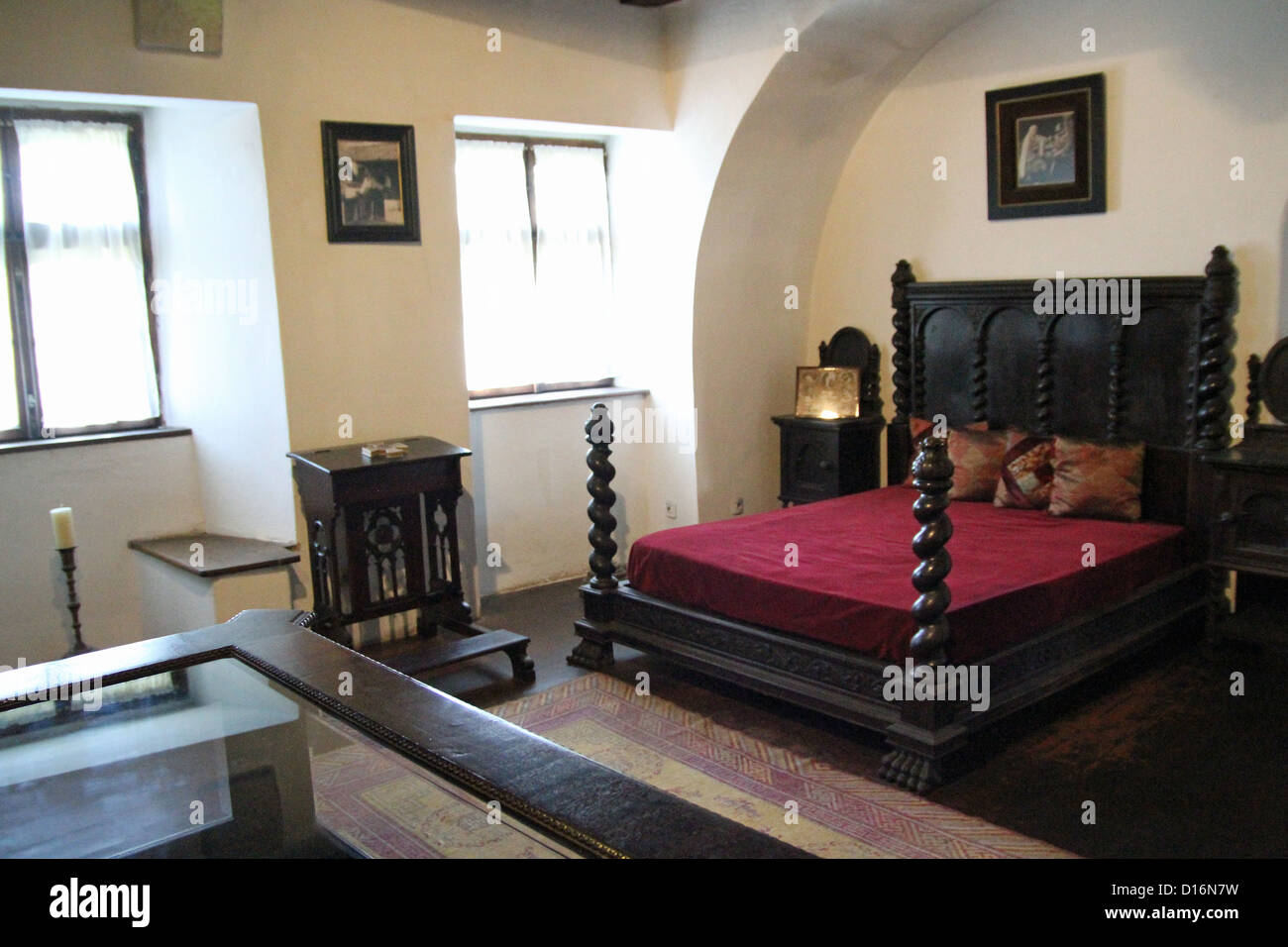 Castello di Bran, noto come Castello di Dracula è famosa anche perché Vlad l'Impalatore fermato lì. Foto Stock