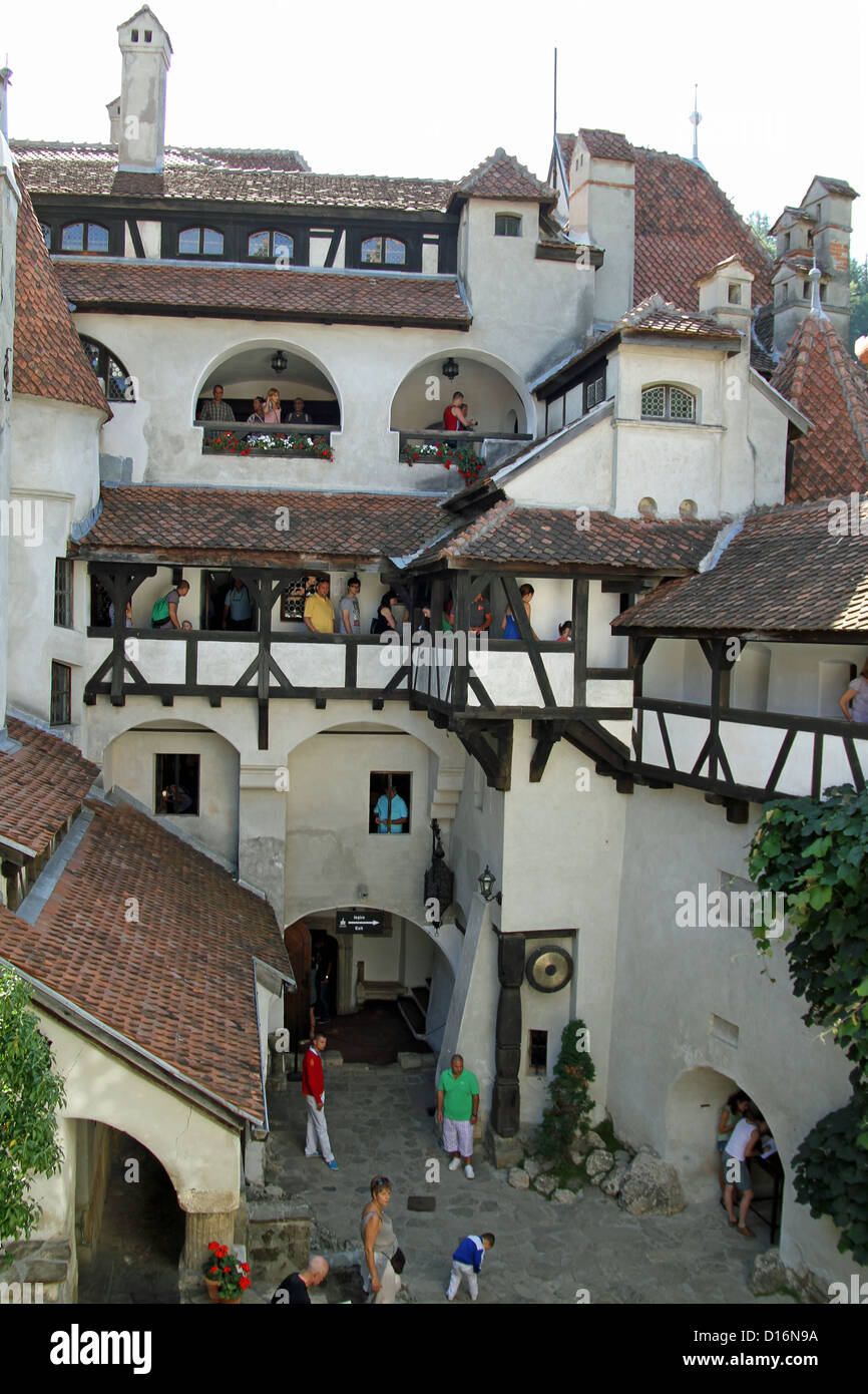 Castello di Bran, noto come Castello di Dracula è famosa anche perché Vlad l'Impalatore fermato lì. Foto Stock