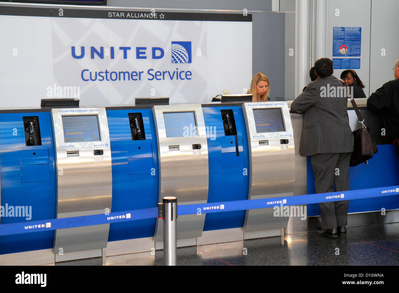 Illinois,il Cook County,o'Hare International Airport,ORD,terminal,gate,United Airlines,servizio clienti,sportello,IL121015003 Foto Stock
