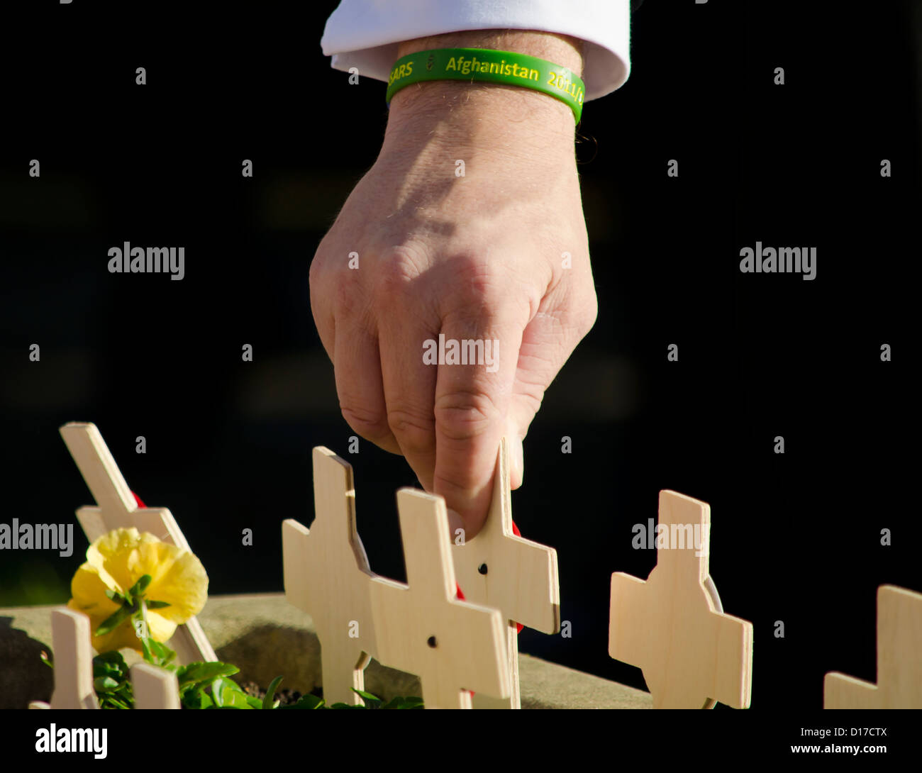 Una croce per ricordare l'Afghanistan morti Foto Stock