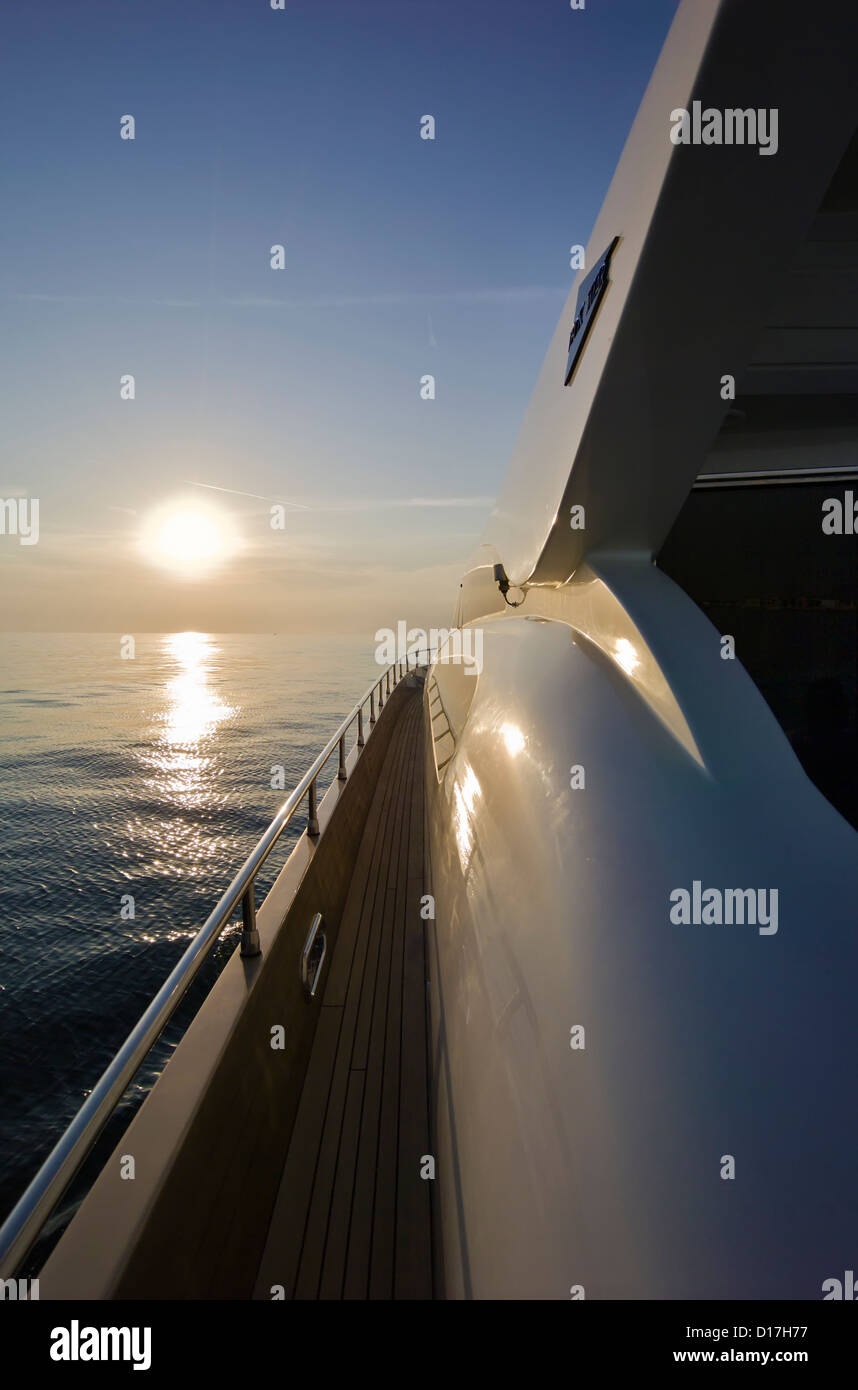 L'Italia, toscana, Viareggio, TECNOMAR VELVET 83' di yacht di lusso, laterale a piedi Foto Stock