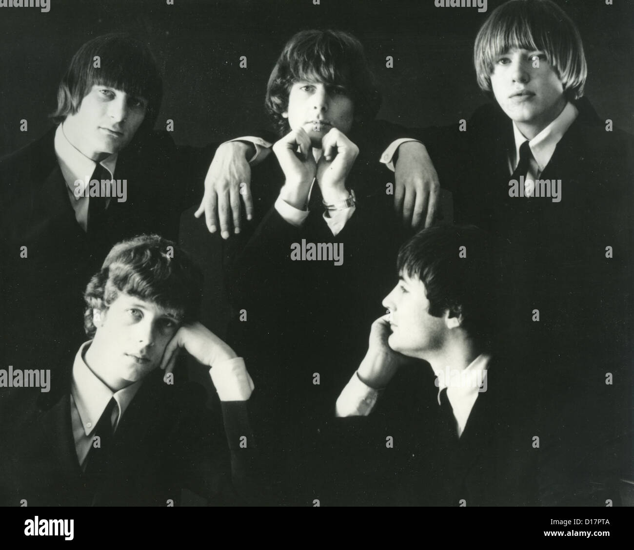 I BYRDS foto promozionale del gruppo statunitense circa 1965. Da l: Gene Clark, Chris Hillman, Roger McGuinn, Dave Crosby, Mike Clark Foto Stock