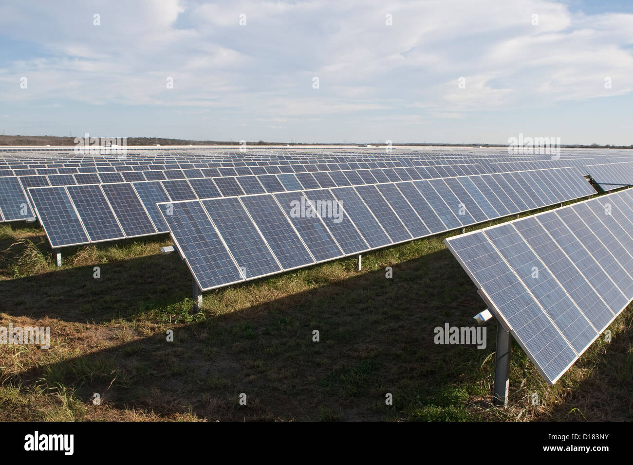 Webberville Solar Farm, l'attivo più grande progetto solare di qualsiasi potenza di pubblica utilità in Stati Uniti d'America Foto Stock