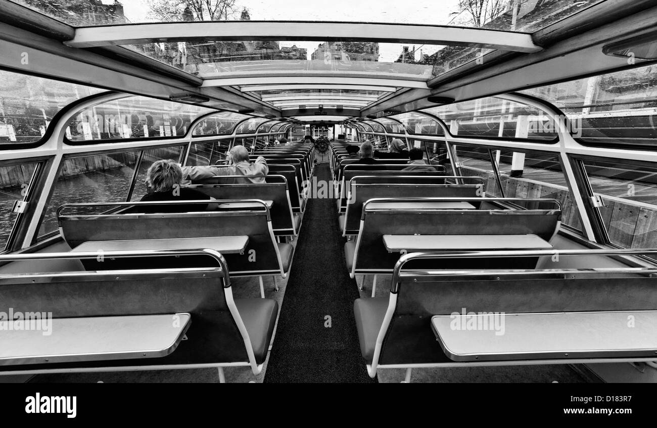 Holland, Amsterdam, nave traghetto Foto Stock