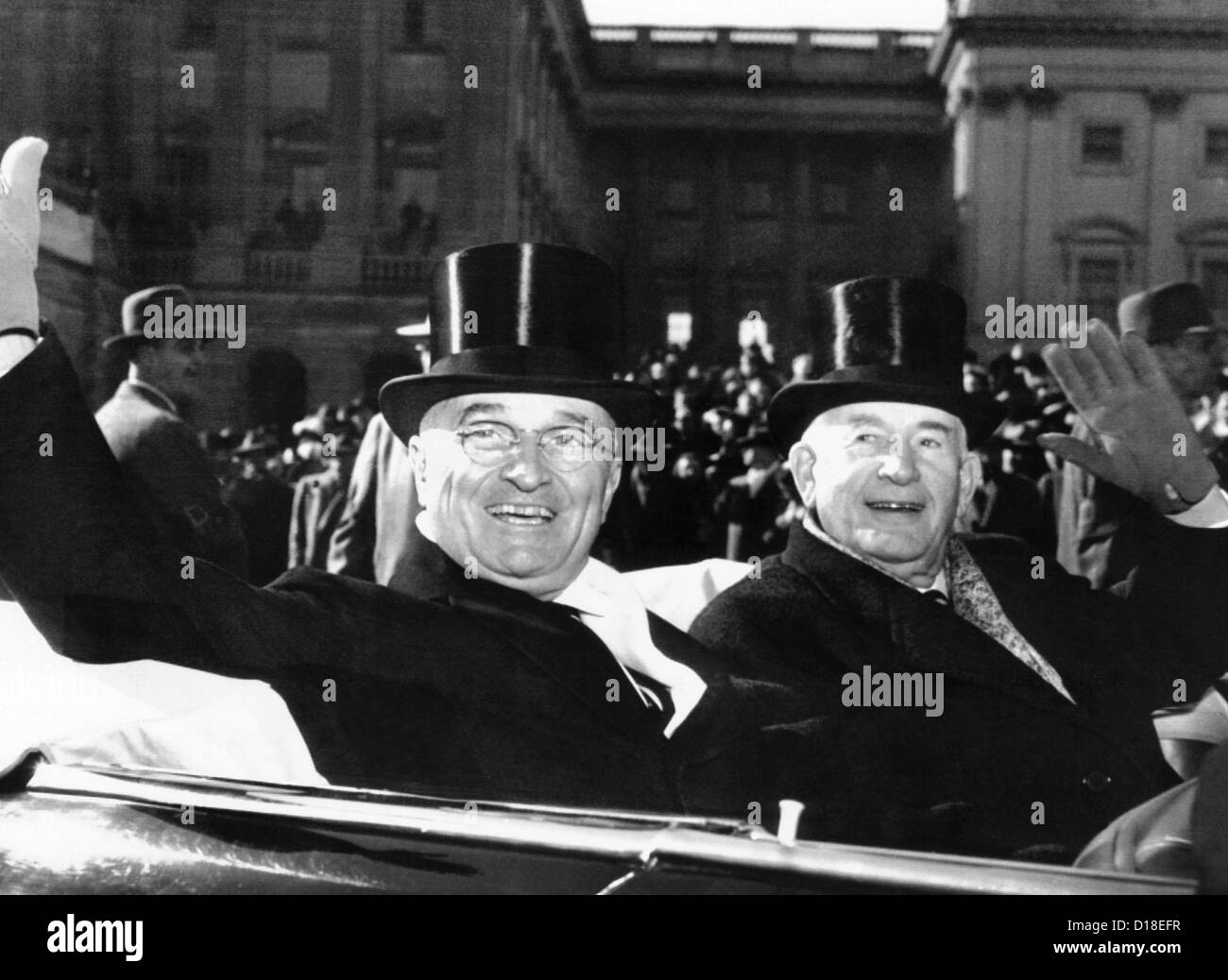 Il Presidente Truman con il suo Vice Presidente, ex Senato democratica leader Alben Barkley. Il giorno dell'inaugurazione, il 20 gennaio, 1949. Foto Stock