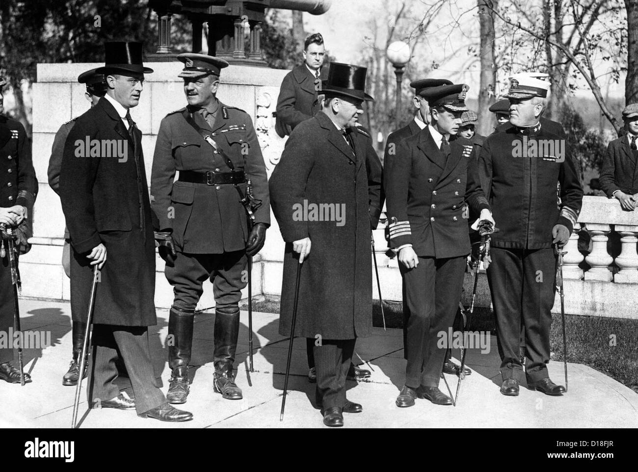 Franklin D. Roosevelt (sinistra) è stato assistente segretario della marina militare, sotto Josephus Daniels (centro). Su Daniels sinistra è Edward, Foto Stock