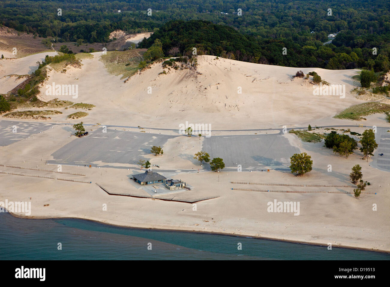 Fotografia aerea Warren Dunes State Park, Berrien County, Michigan Foto Stock
