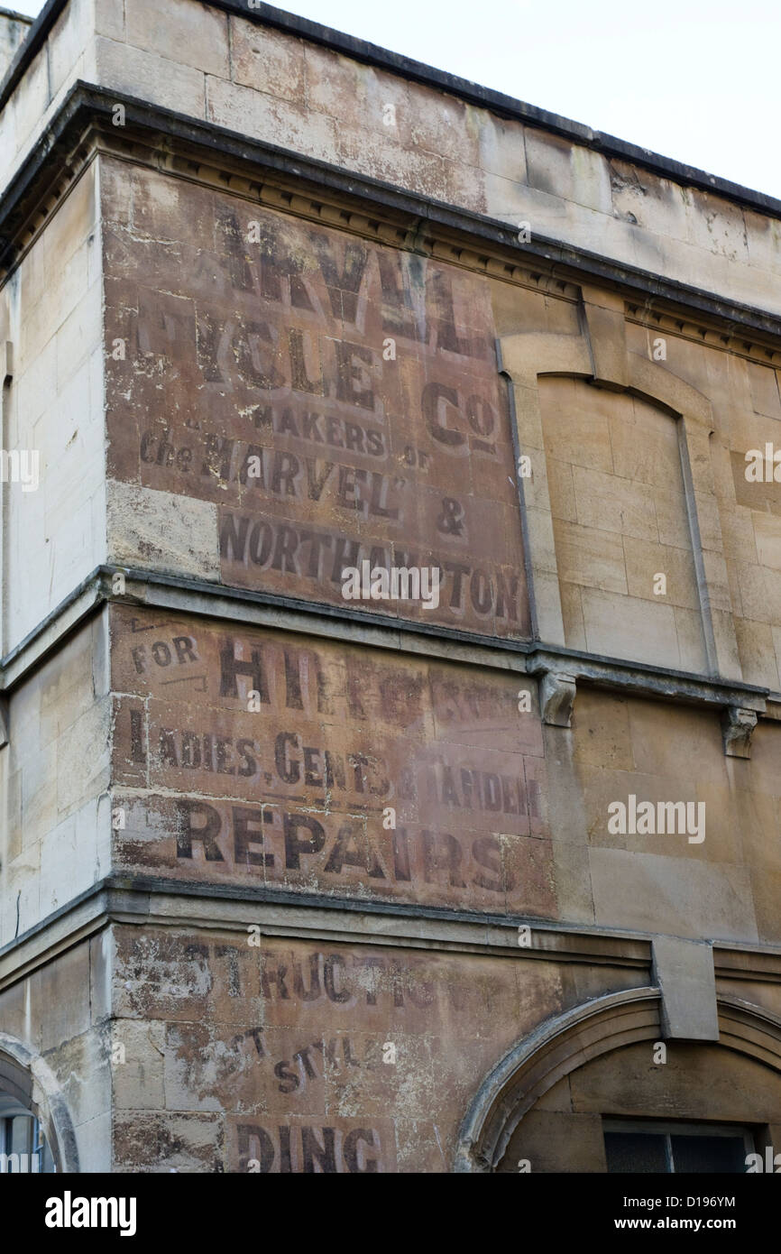 Uno dei tanti segni di Ghost in Bath SOMERSET REGNO UNITO Foto Stock