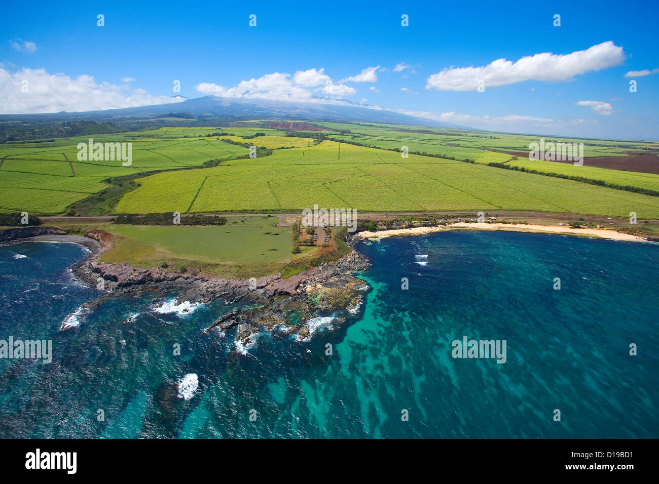 Hawaii Maui Hookipa Beach Park, Haleakala in distanza. Foto Stock