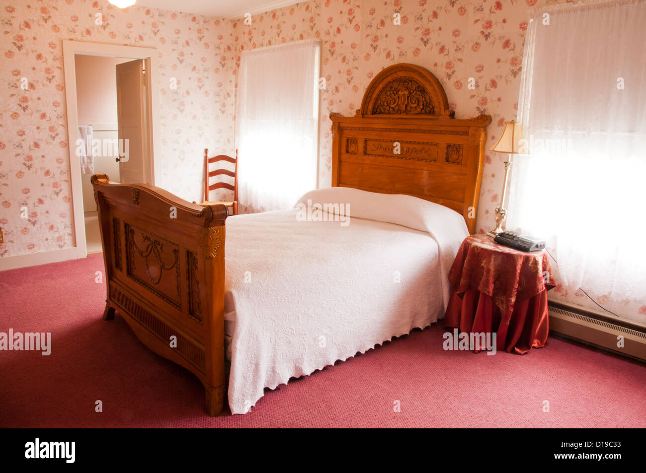 Interior vecchio hotel bedroom Foto Stock