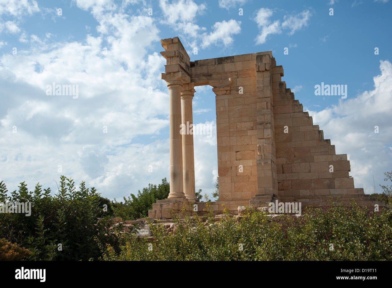 Il Tempio di Apollo in parte restaurato santuario di Apollon Ylatis a Kourion sito archeologico di Cipro Foto Stock