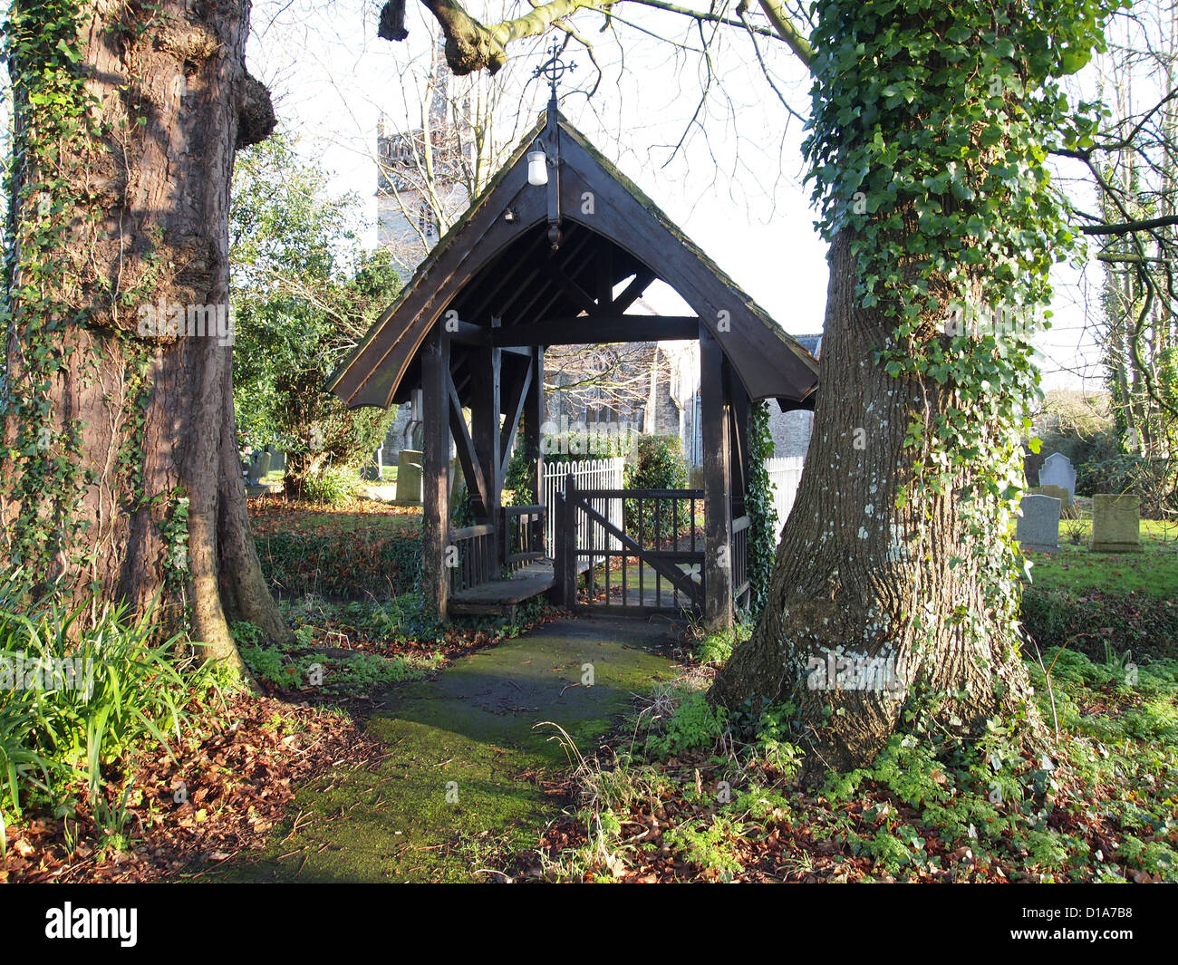 Stile tradizionale gate per la Chiesa a Kingston Seymore in North Somerset, Inghilterra, Regno Unito Foto Stock