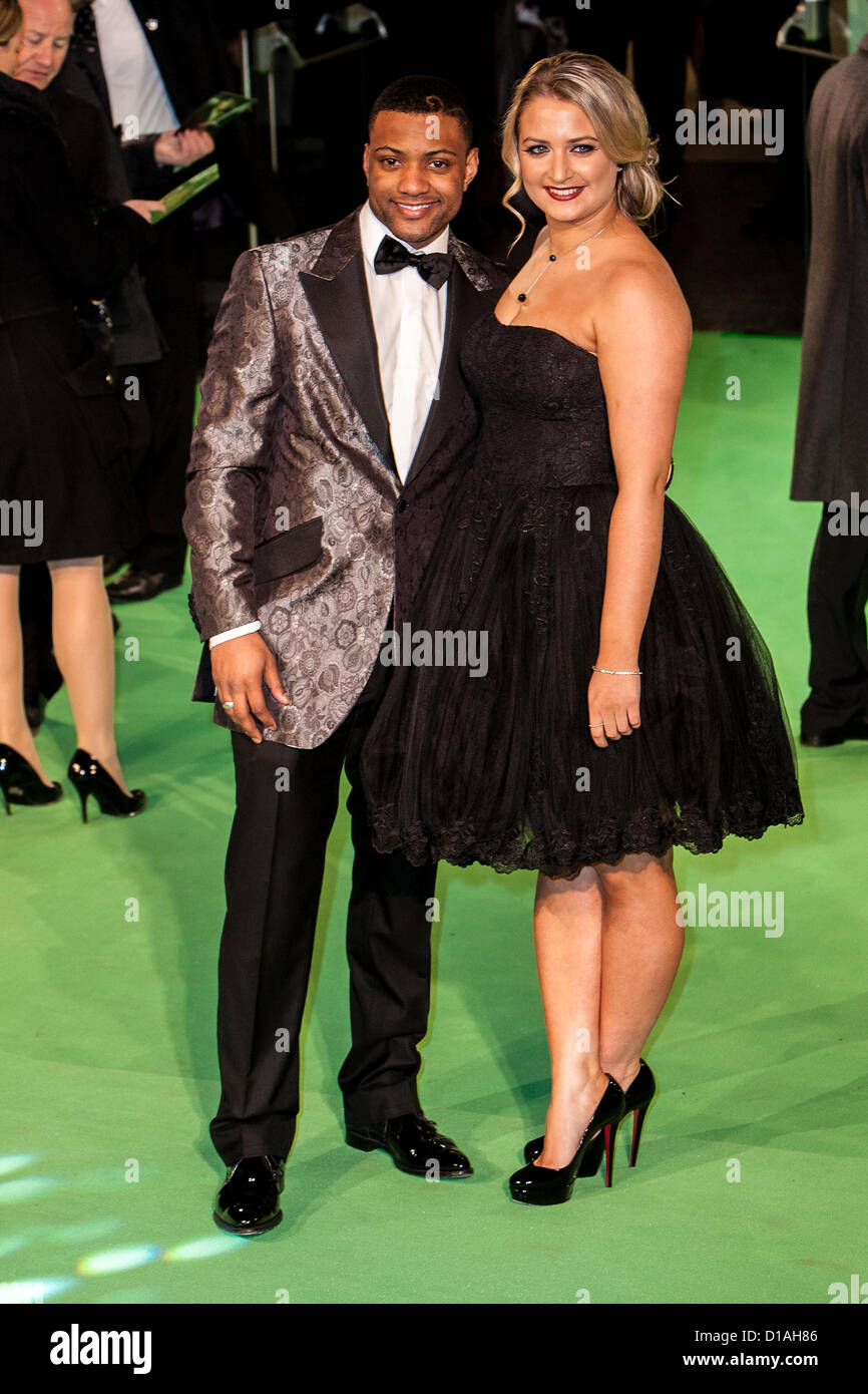 JB Gill assiste il Royal premiere del film di 'The Hobbit: un inaspettato viaggio" di Odeon Leicester Square di Londra, Regno Unito, 12/12/2012 Credit: Mario Mitsis / Alamy Live News Foto Stock