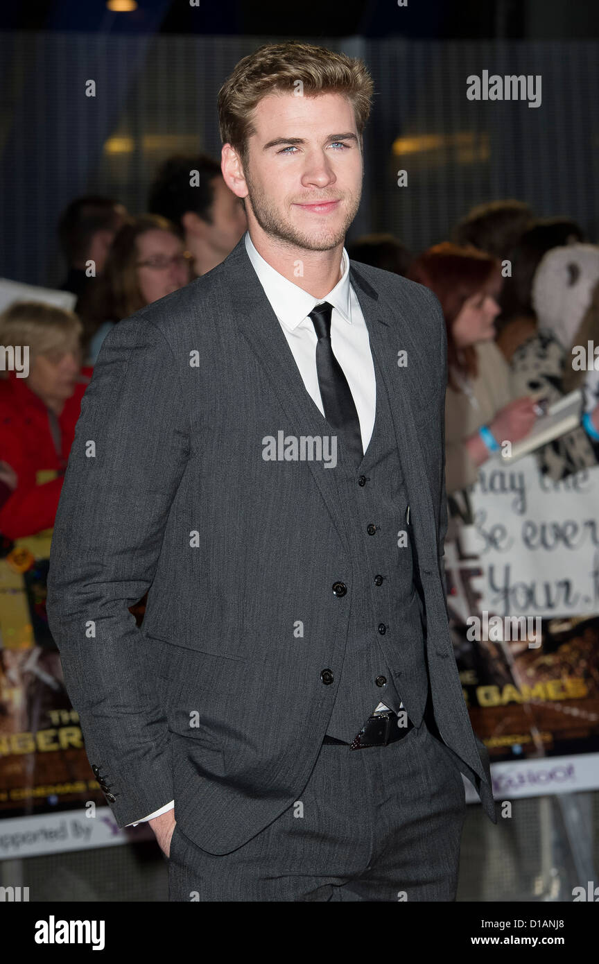 Liam Hemsworth arriva a "La fame giochi' UK film premiere all'O2 Arena di Londra. Foto Stock