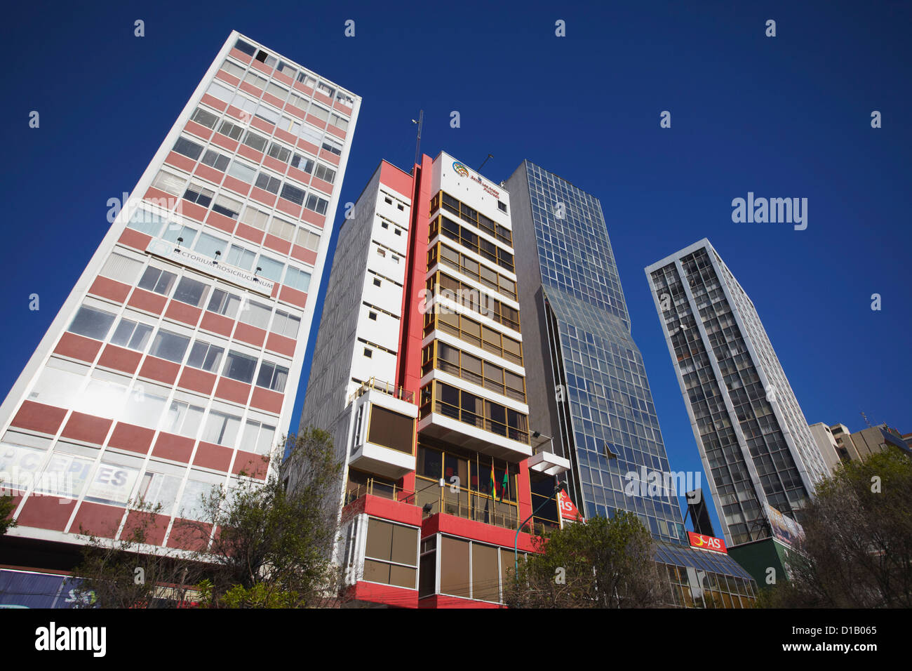 Grattacieli lungo Avenida 16 de julio (El Prado), La Paz, Bolivia Foto Stock