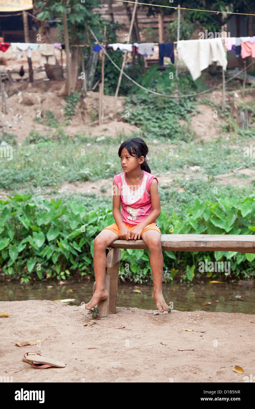 Giovane ragazza dell'Kayan gruppo di minoranza, Huai Seau Tao, Mae Hong Son Provincia, Thailandia Foto Stock