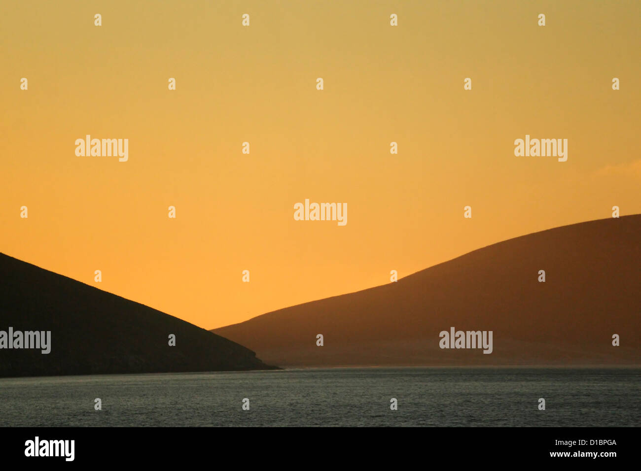 Tramonto al collo su Saunders Island Foto Stock
