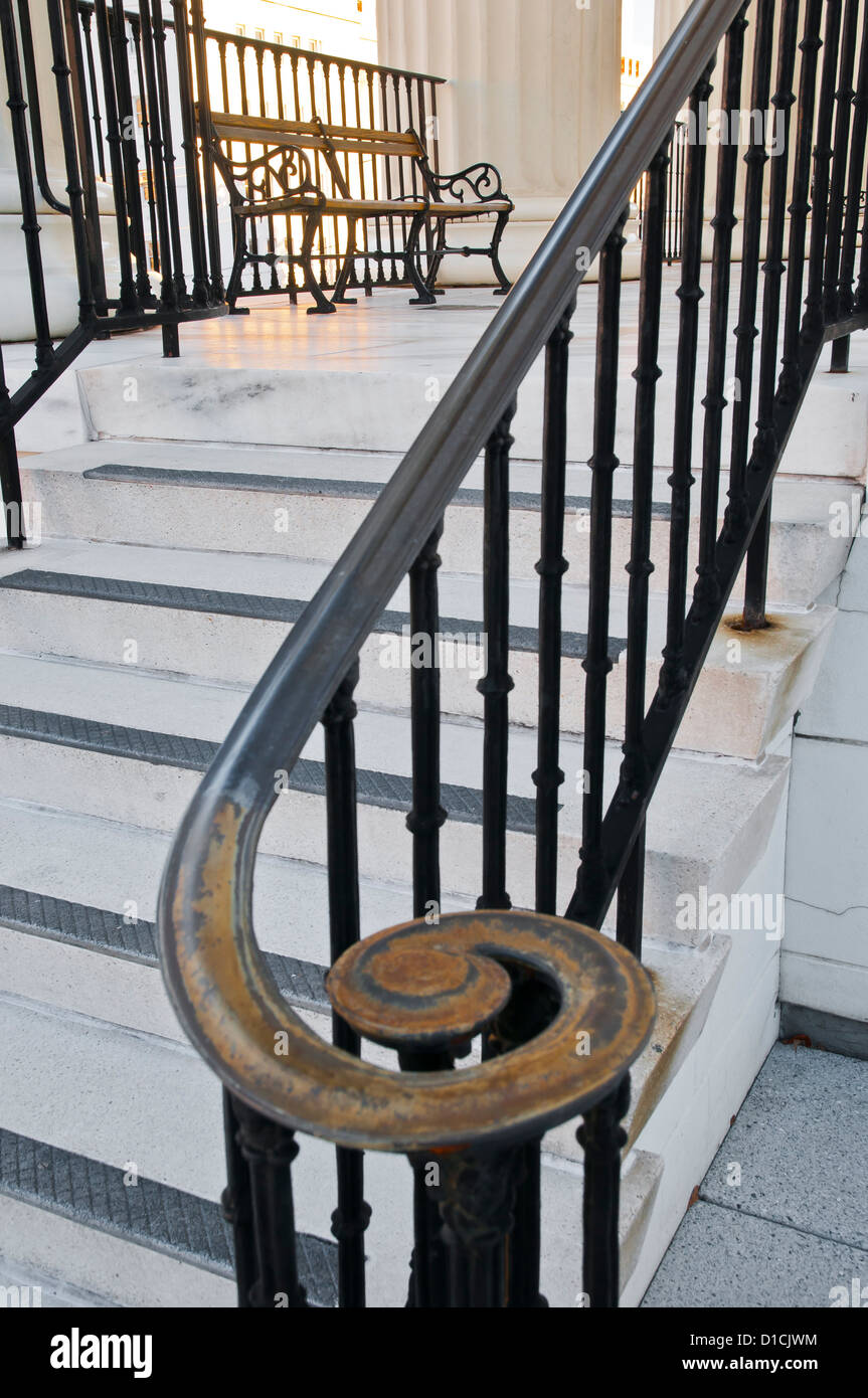 Dettaglio di Alabama State Capitol Building con Scale e mancorrenti , Montgomery,capitale dello stato degli USA di Alabama, STATI UNITI D'AMERICA Foto Stock