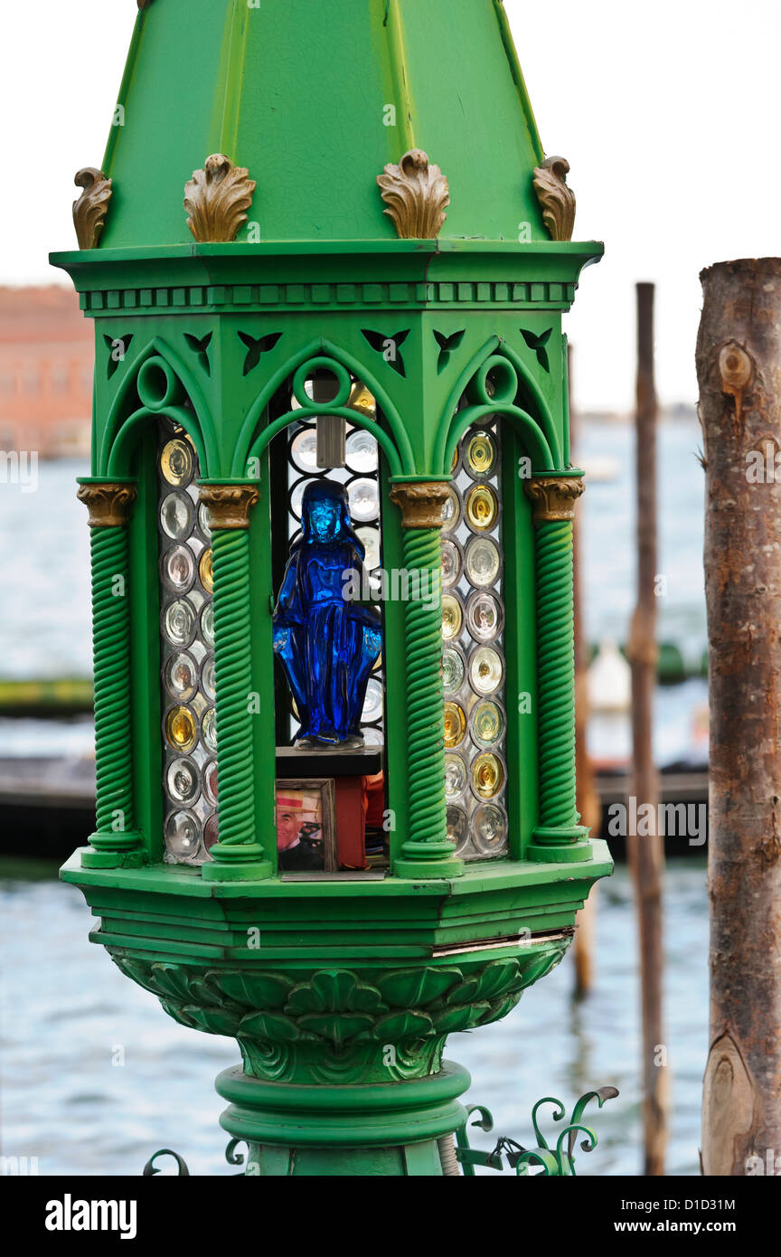 Tradizionale Lanterna veneziana, Venezia, Italia Foto stock - Alamy