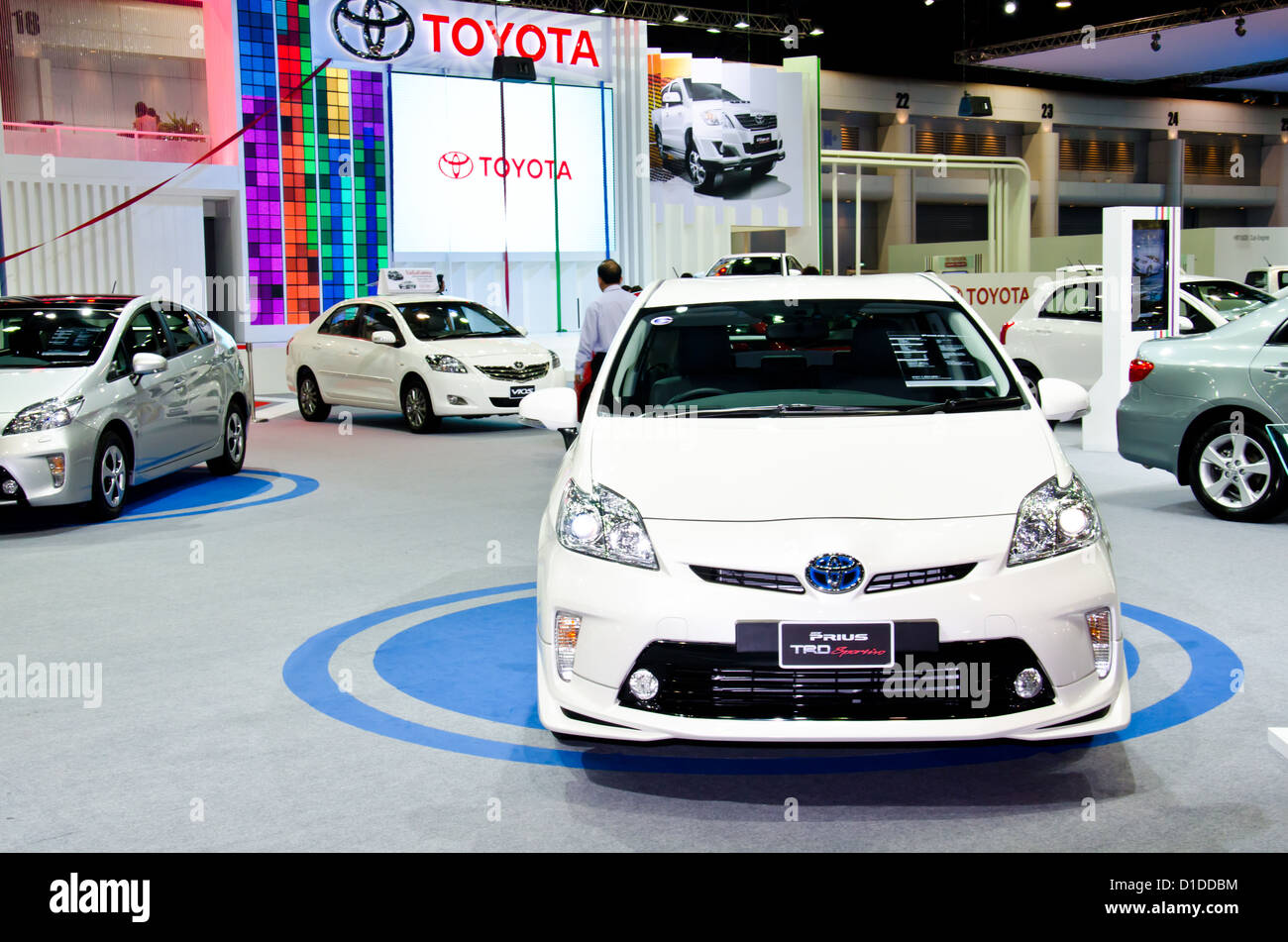 NONTHABURI - novembre 28: Toyota Prius TRD Sportivo auto sul display a 29 Thailandia International Motor Foto Stock