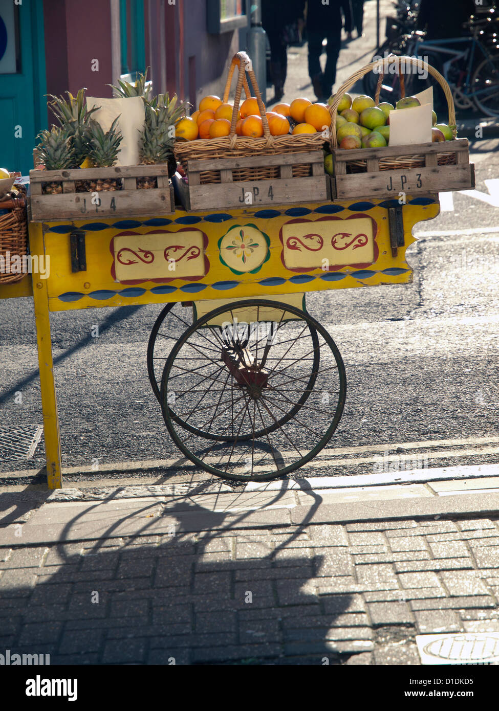 Frutta e verdura carrello in Brighton. Foto Stock