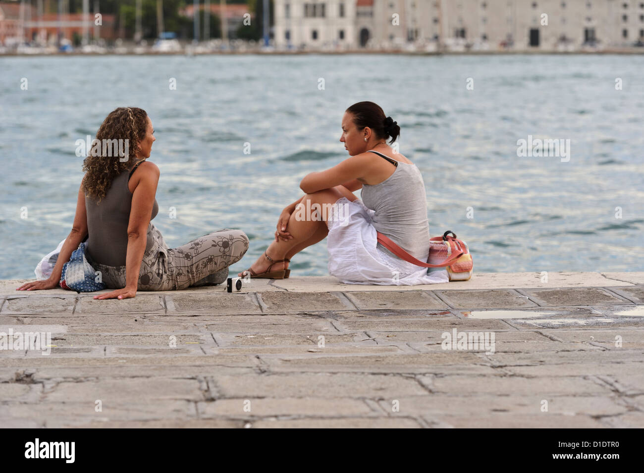Relax presso il Grand Canal, Venezia, Italia. Foto Stock