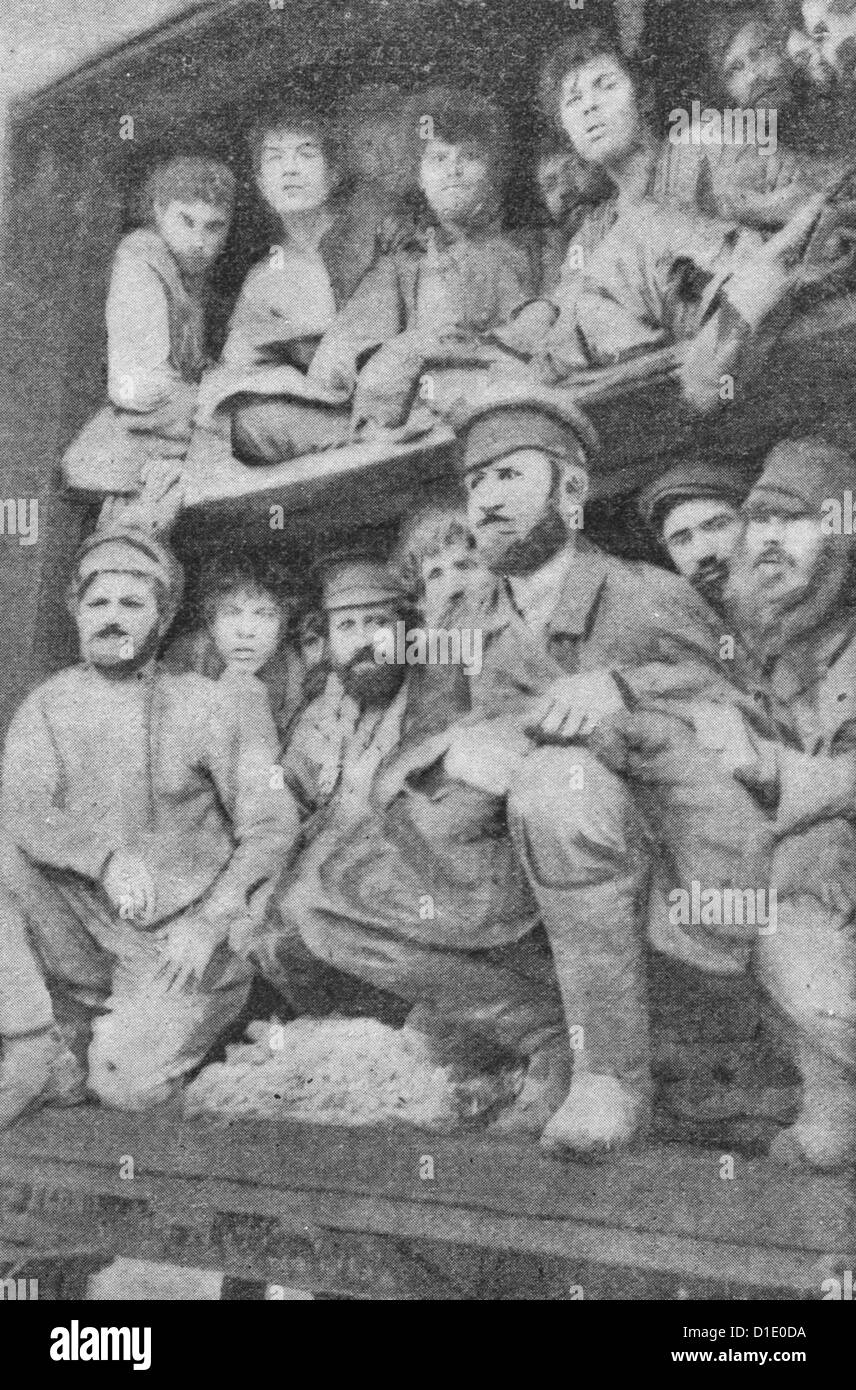 Prigionieri impaccato in treno Russo, Siberia legato. Quaranta per una vettura e lo sportello è stato raramente aperto tranne che per rimuovere i morti 1918 Foto Stock