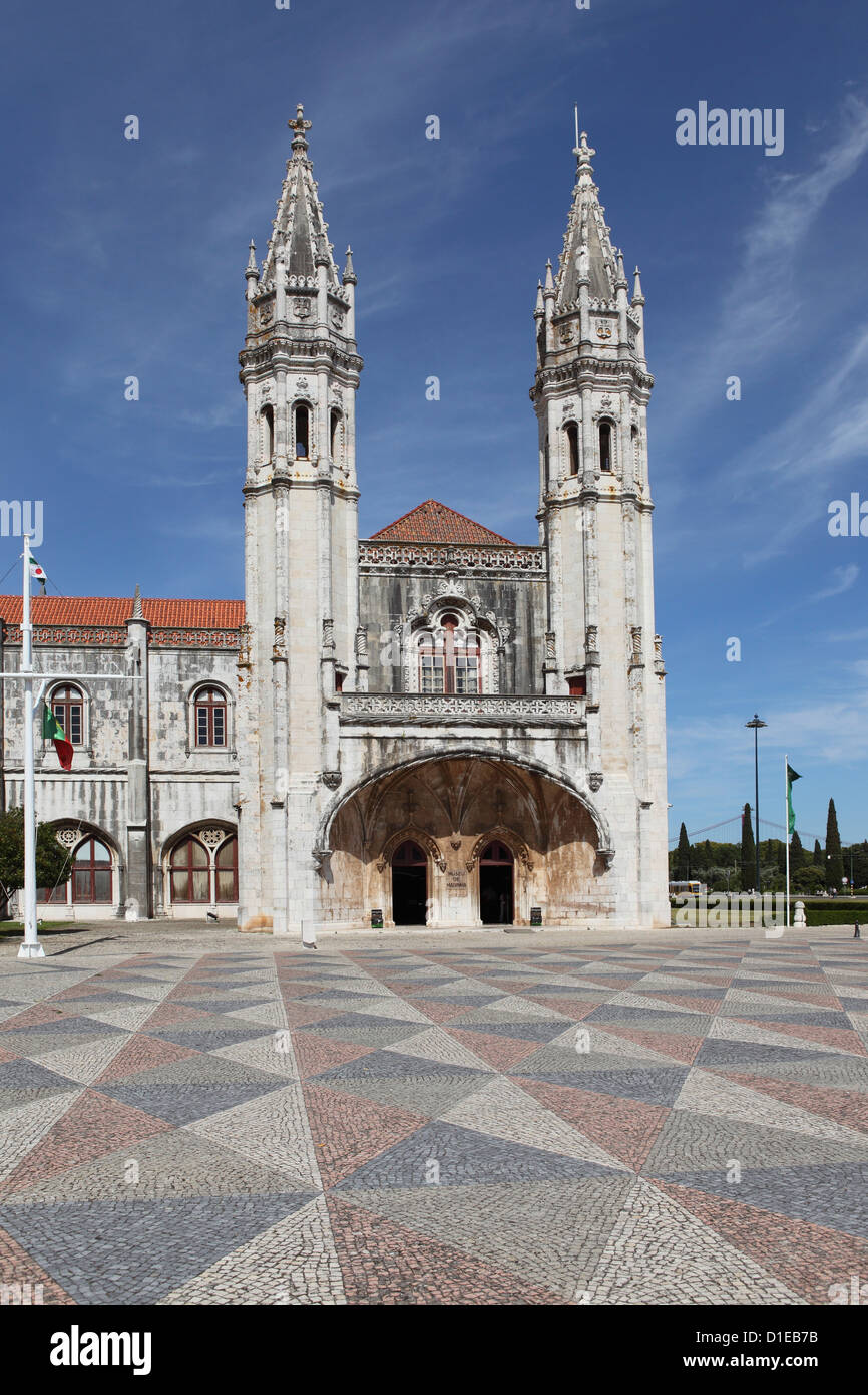 Il Museo Marittimo di ingresso, a manuelino monastero Heironymites, Sito Patrimonio Mondiale dell'UNESCO, Belem, Lisbona, Portogallo, Europa Foto Stock