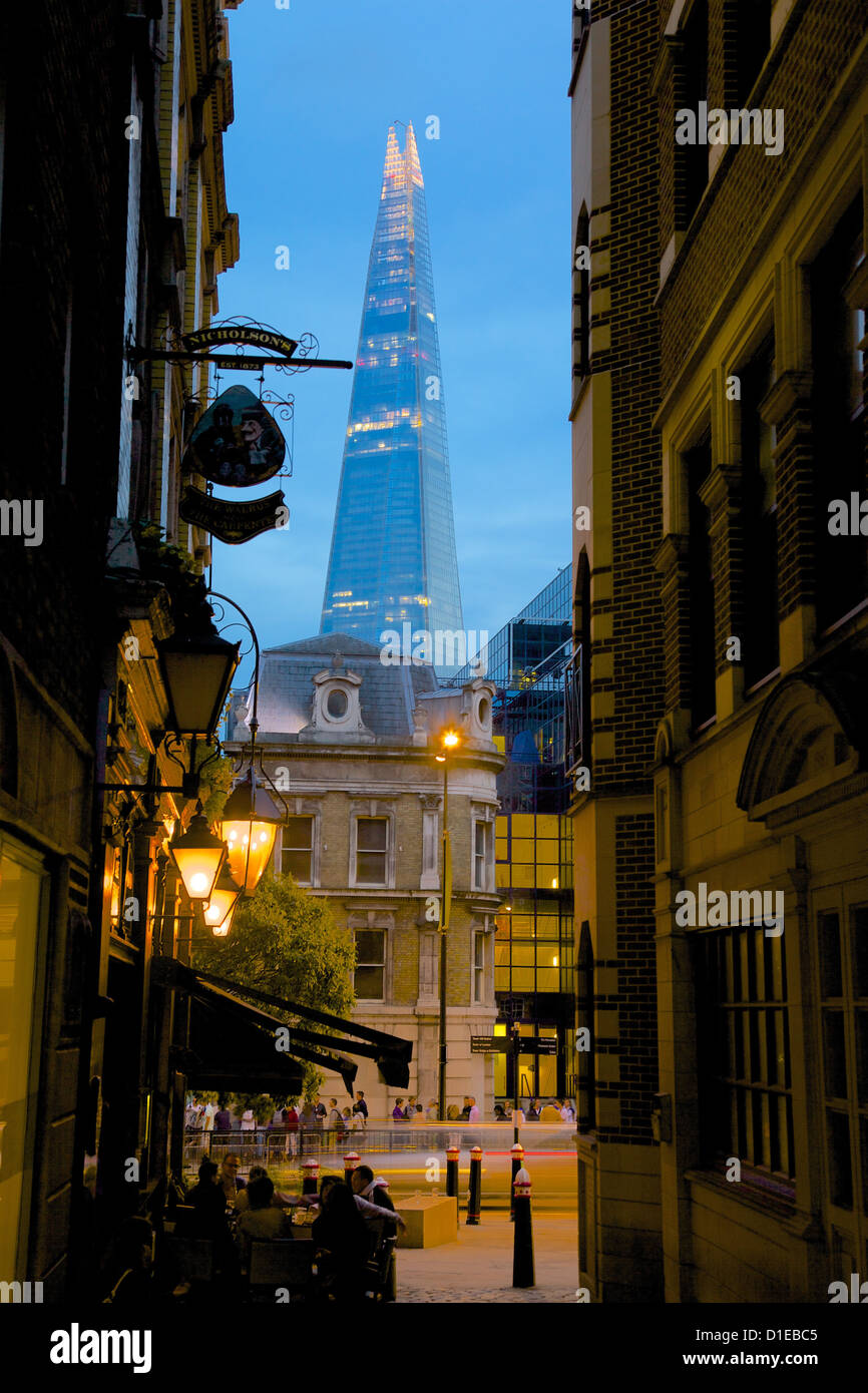 La Shard dalla City di Londra, London, England, Regno Unito, Europa Foto Stock