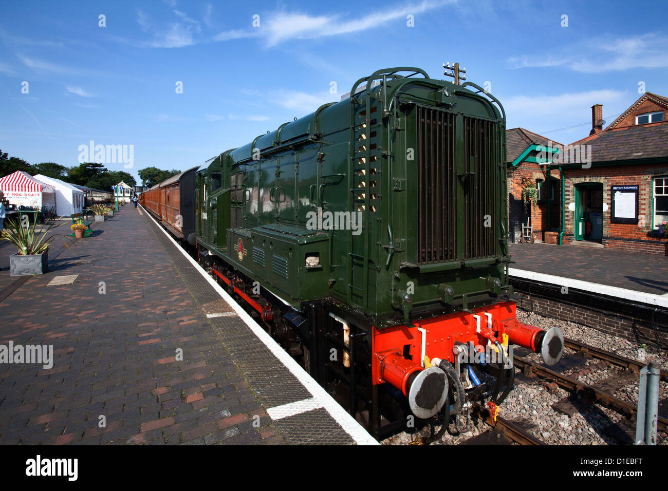 Classe 08 locomotore D3940? sulla linea di papavero, North Norfolk ferroviarie, a Sheringham, Norfolk, Inghilterra, Regno Unito, Europa Foto Stock
