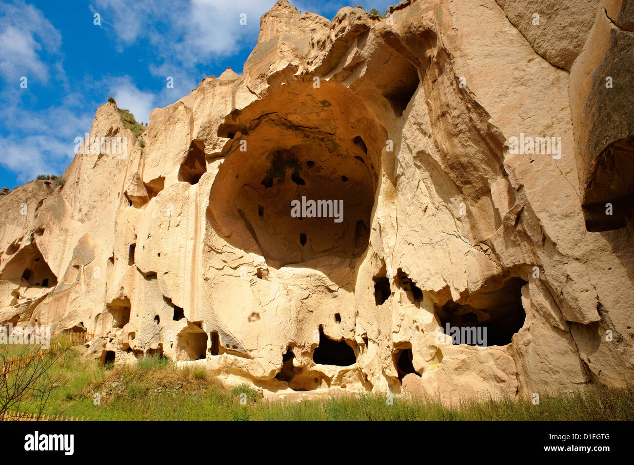 Primi monasteri cristiani di Zelve, Cappadocia Turchia Foto Stock