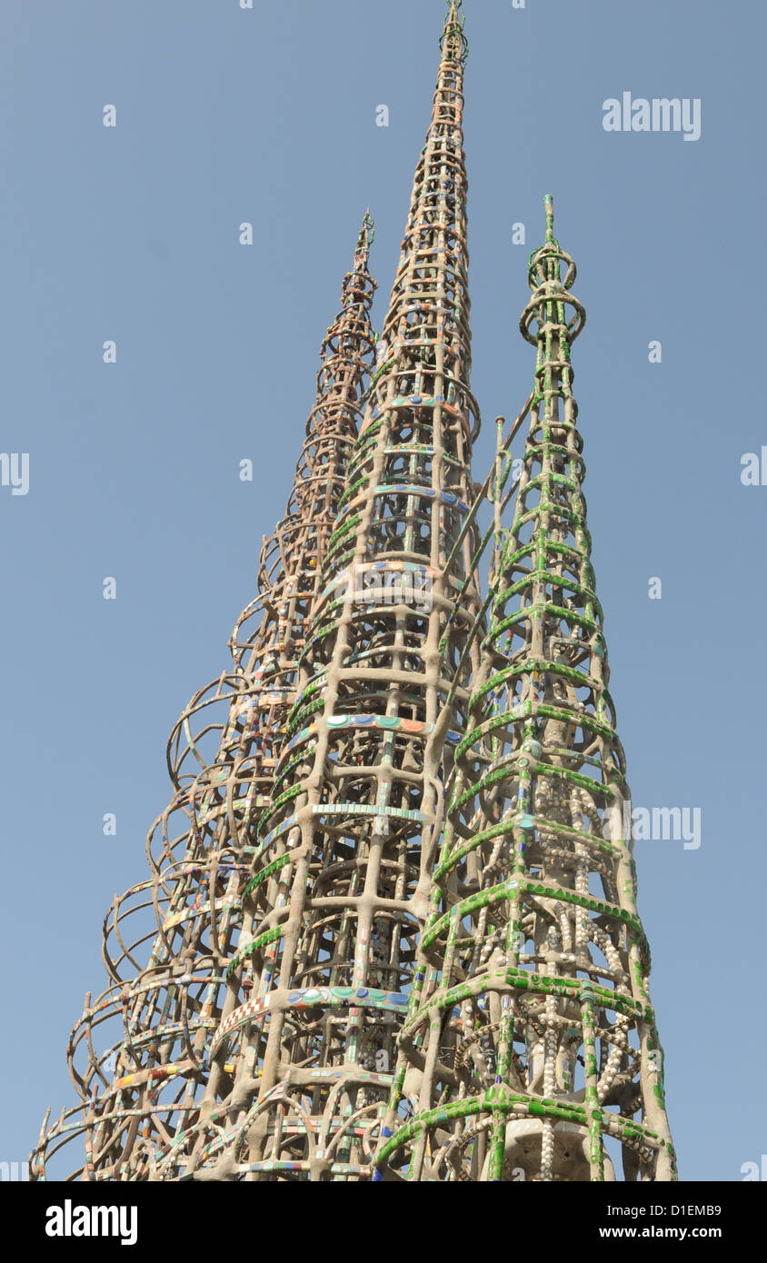 Watt Towers, o le torri di Simon Rodia, situato nel quartiere di watt di Los Angeles, California. Foto Stock