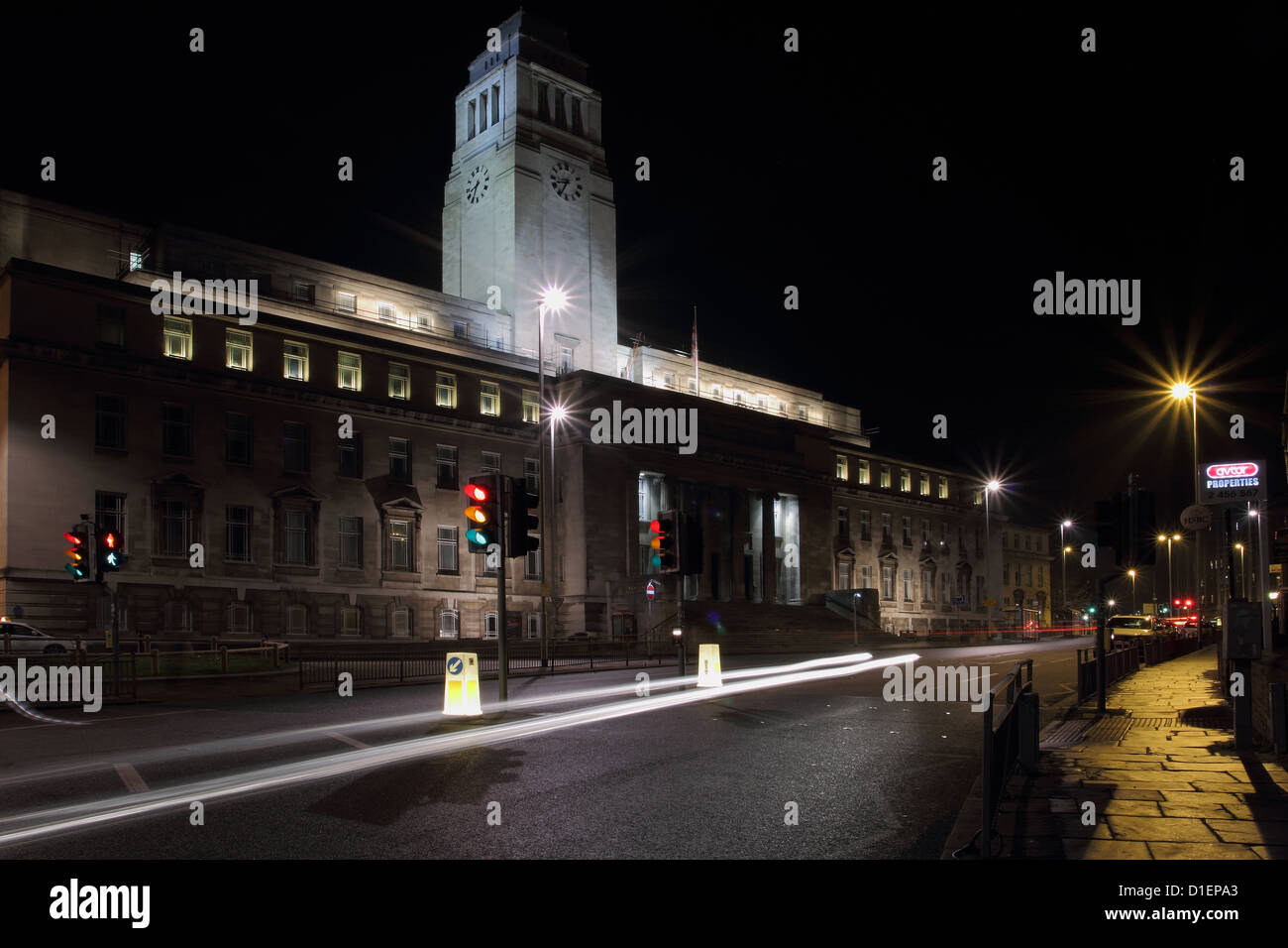 Università di Leeds morbo di parkinson building di notte Foto Stock