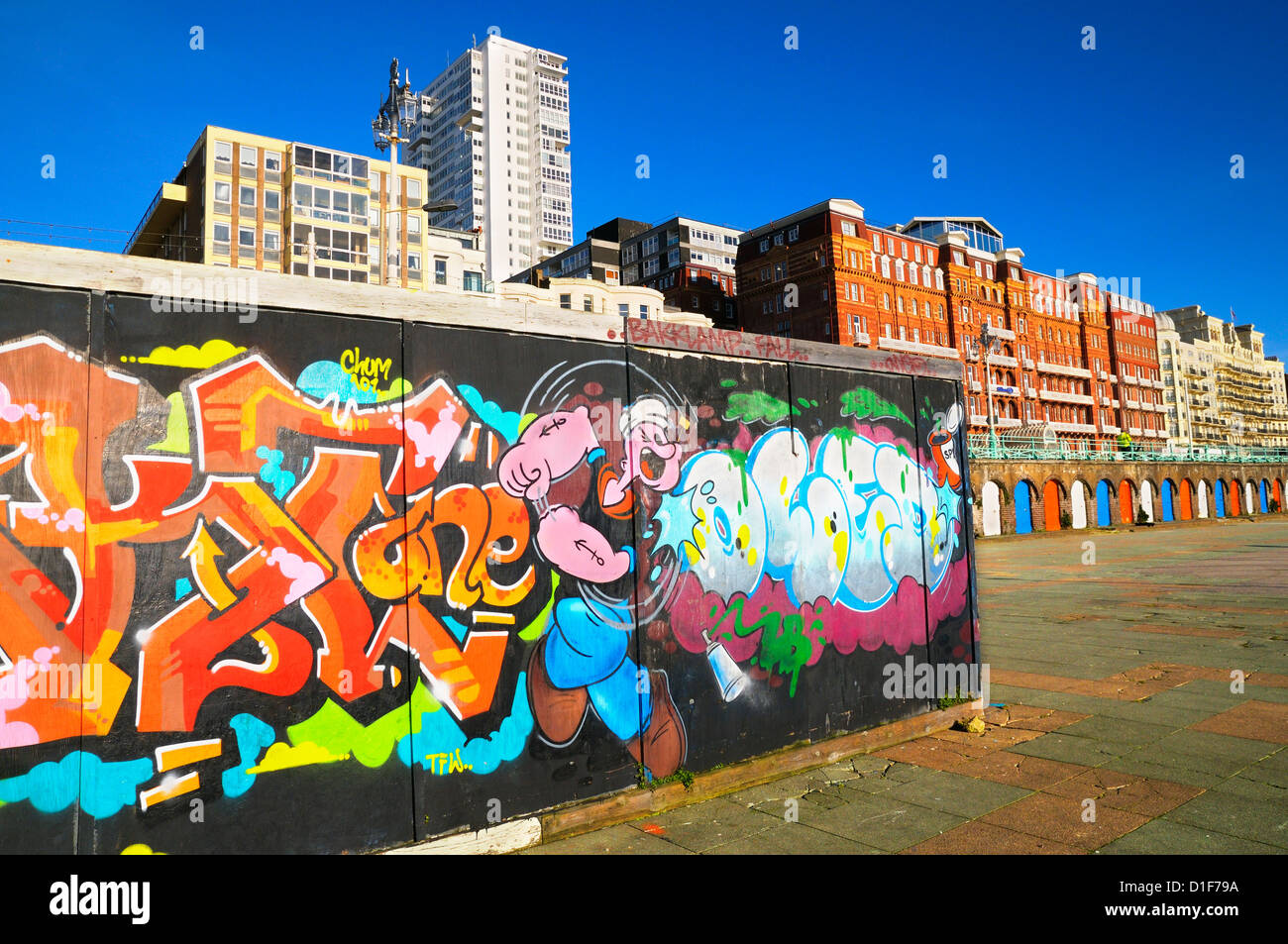 Popeye graffiti, King's Road archi, Brighton East Sussex, Regno Unito Foto Stock