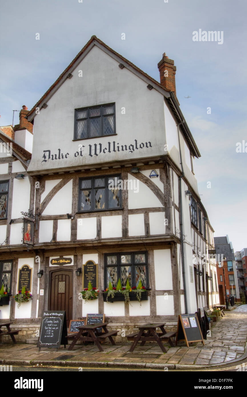 Il duca di Wellington Public House, Southampton, Hampshire, Inghilterra, Regno Unito Foto Stock