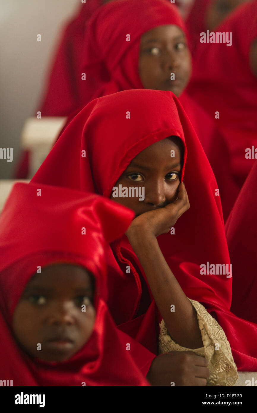 Scuola islamica per ragazze a Mogadiscio in Somalia Foto Stock