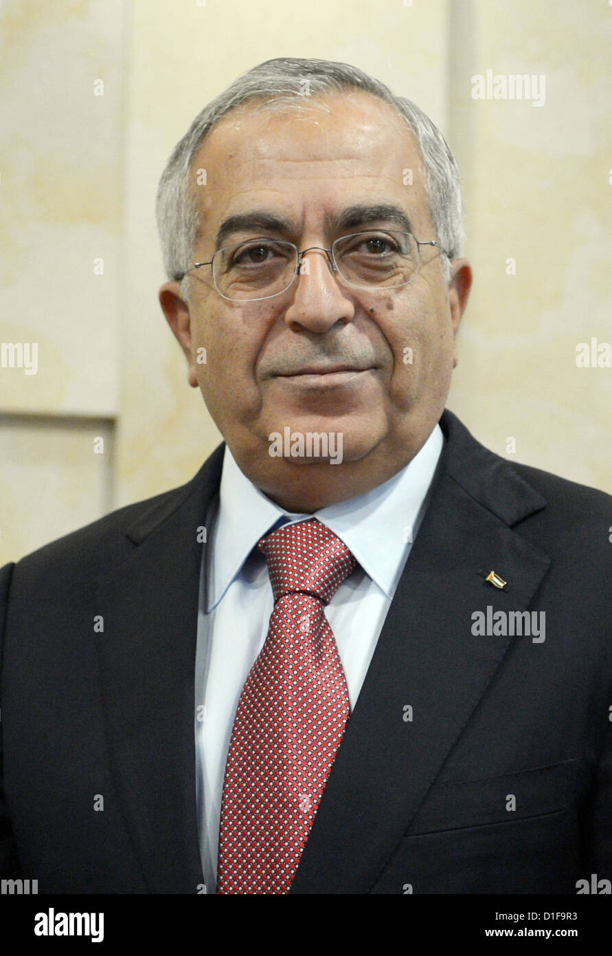 Il primo ministro dell'Autorità nazionale palestinese Salam Fayyad è visto a Ramallah, Territori palestinesi, 08 dicembre 2012. Foto: Rainer Jensen Foto Stock